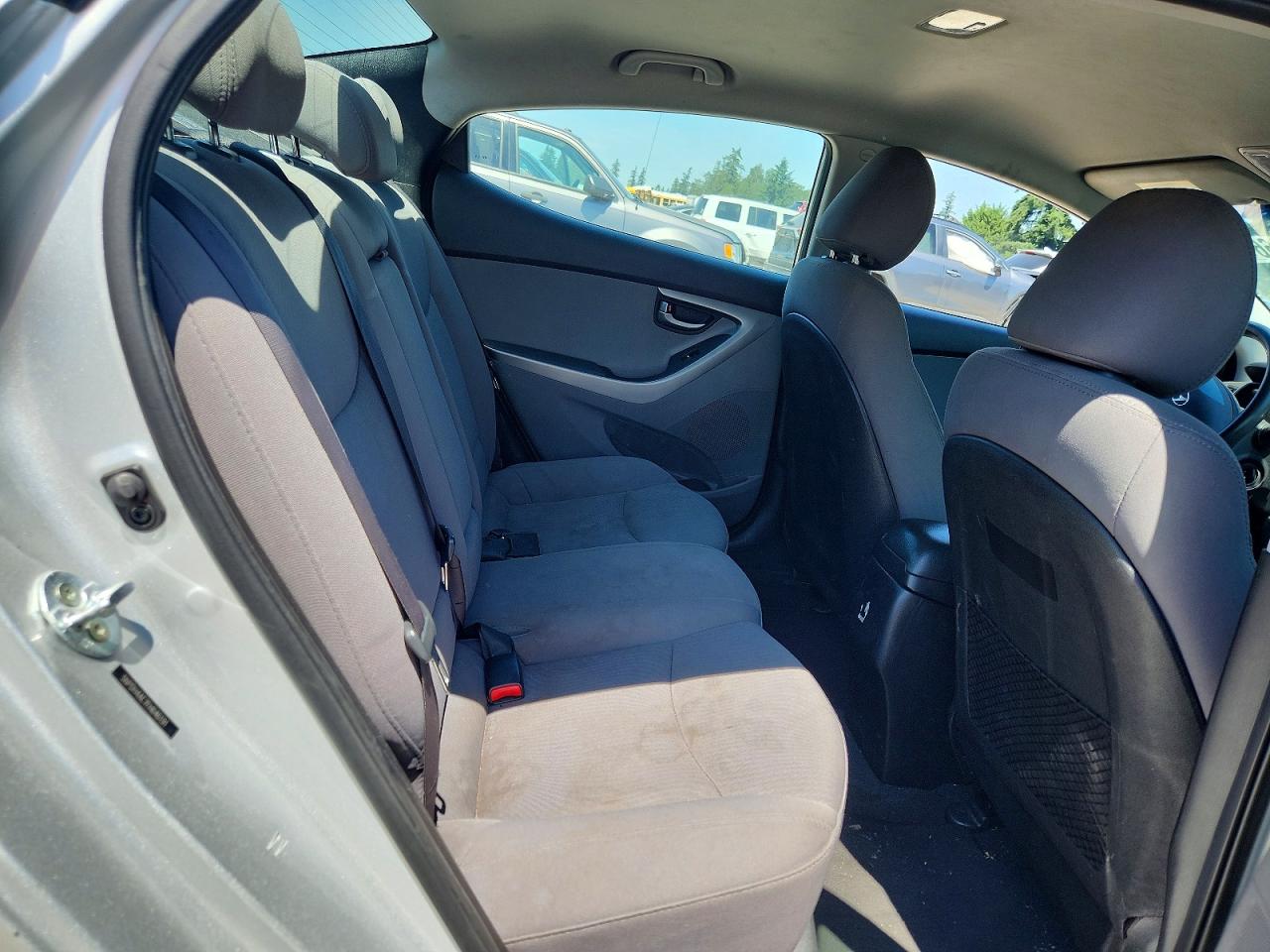2015 Hyundai Elantra Se Silver vin: 5NPDH4AE7FH646191