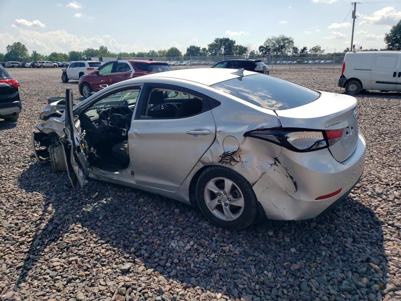 2015 Hyundai Elantra Se Серебряный vin: 5NPDH4AE7FH646398