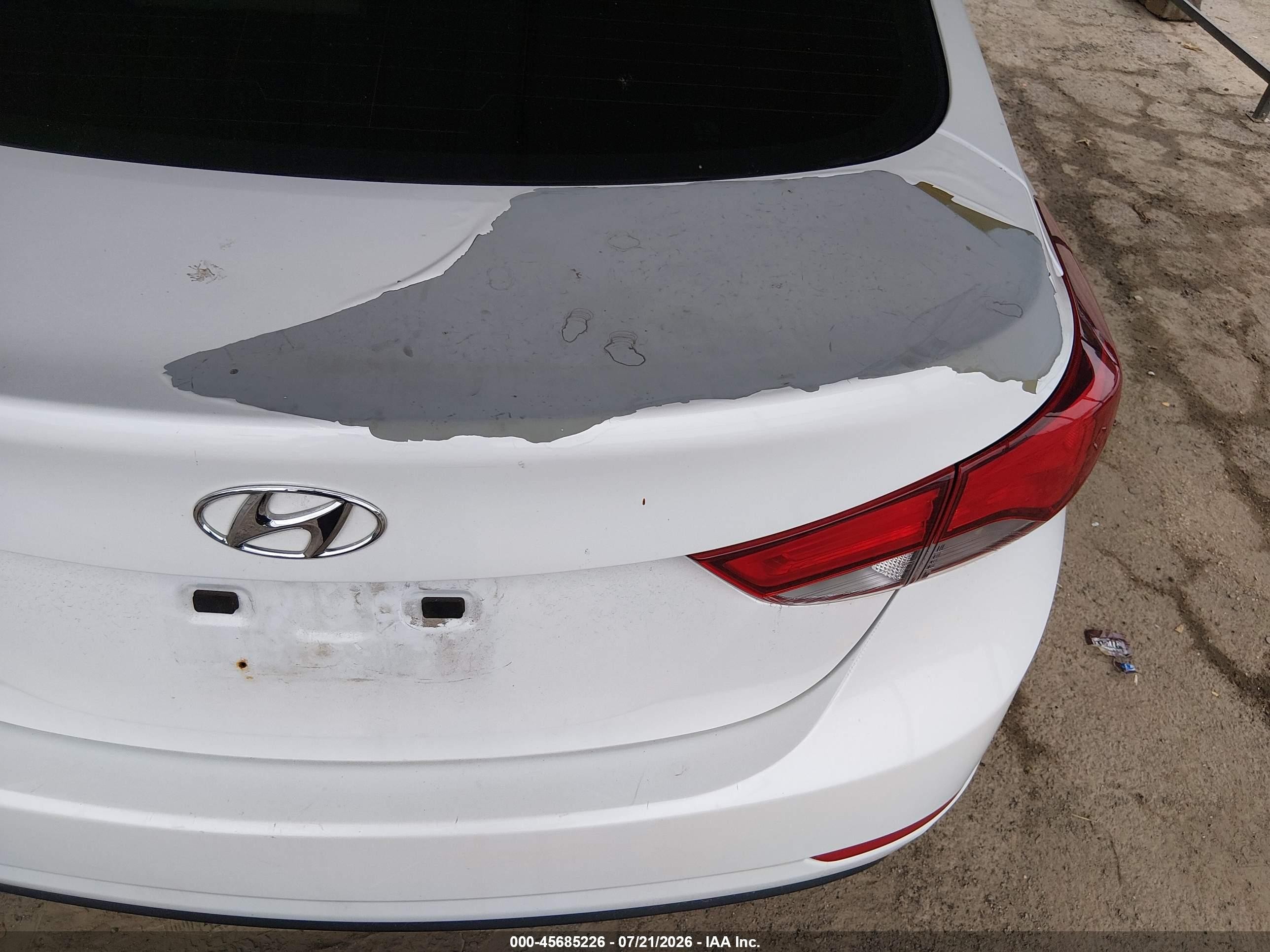 2015 Hyundai Elantra Se White vin: 5NPDH4AE7FH648409