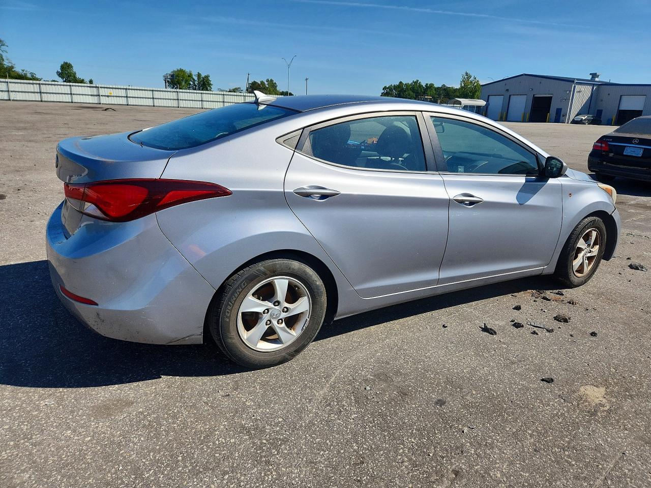 2015 Hyundai Elantra Se Silver vin: 5NPDH4AE7FH650564