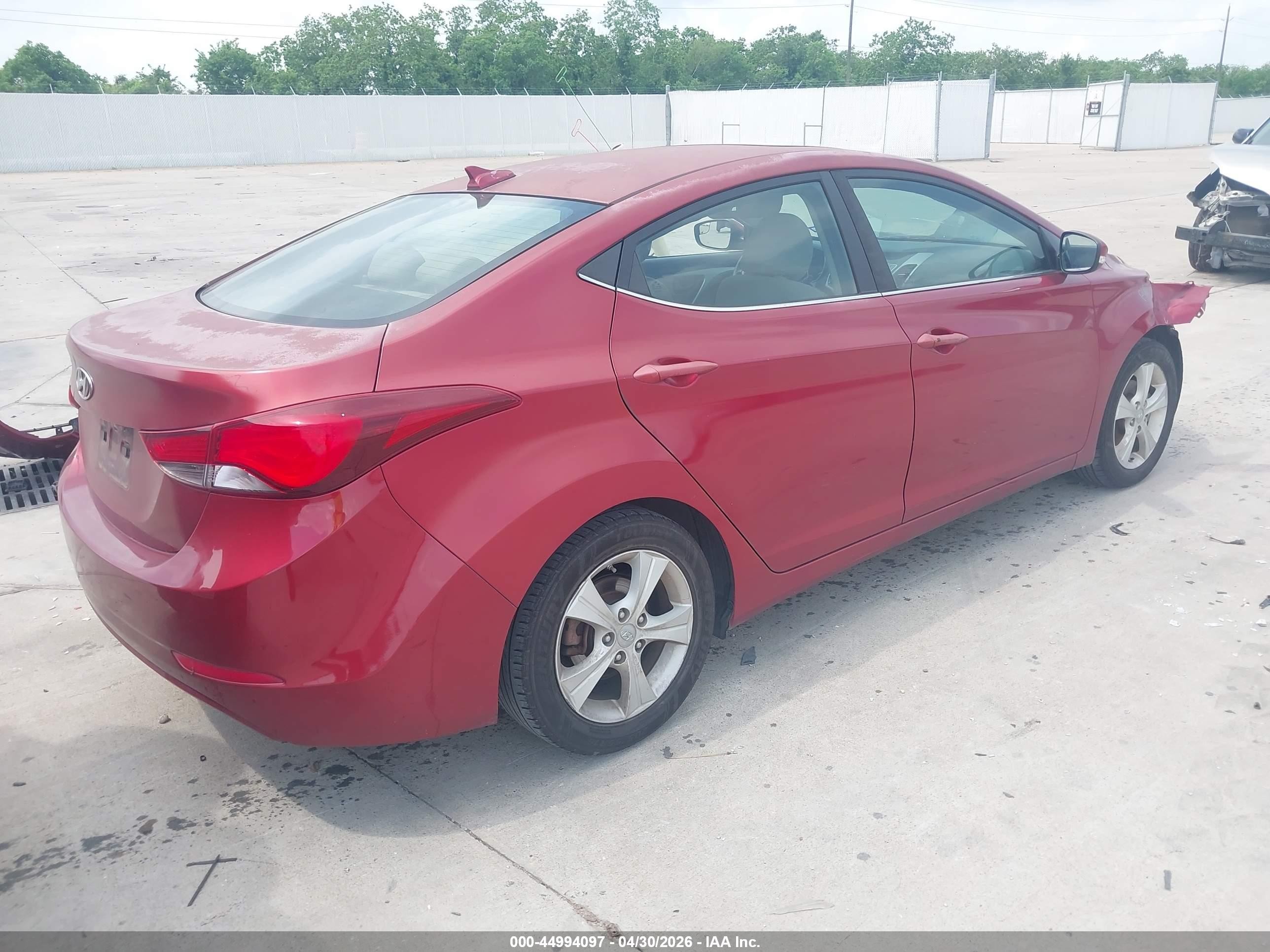 2016 Hyundai Elantra Value Edition Red vin: 5NPDH4AE7GH751511