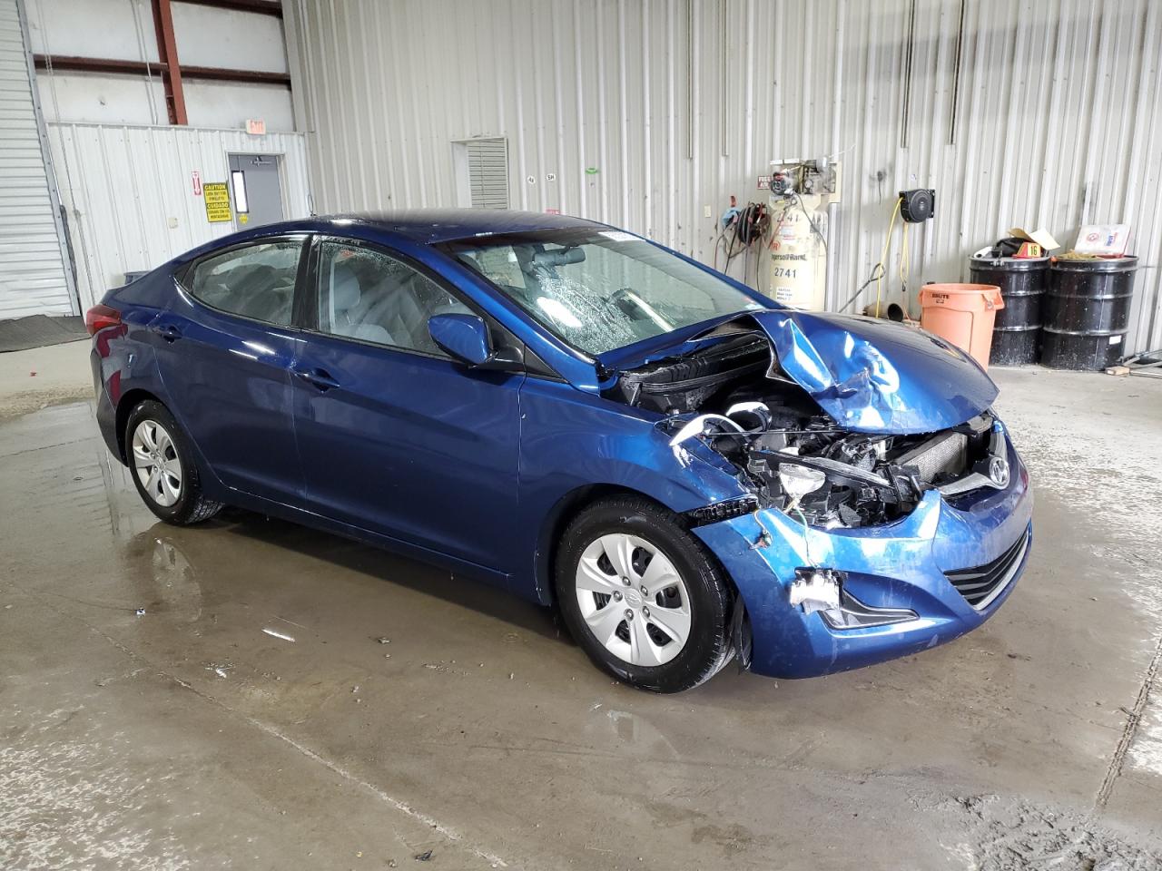 2016 Hyundai Elantra Se Blue vin: 5NPDH4AE7GH787571