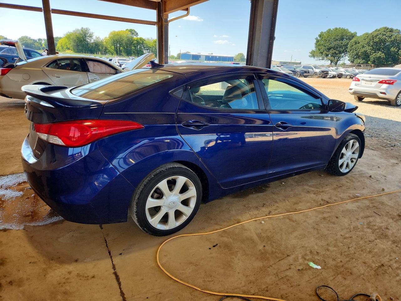 2011 Hyundai Elantra Limited Синий vin: 5NPDH4AE8BH006405