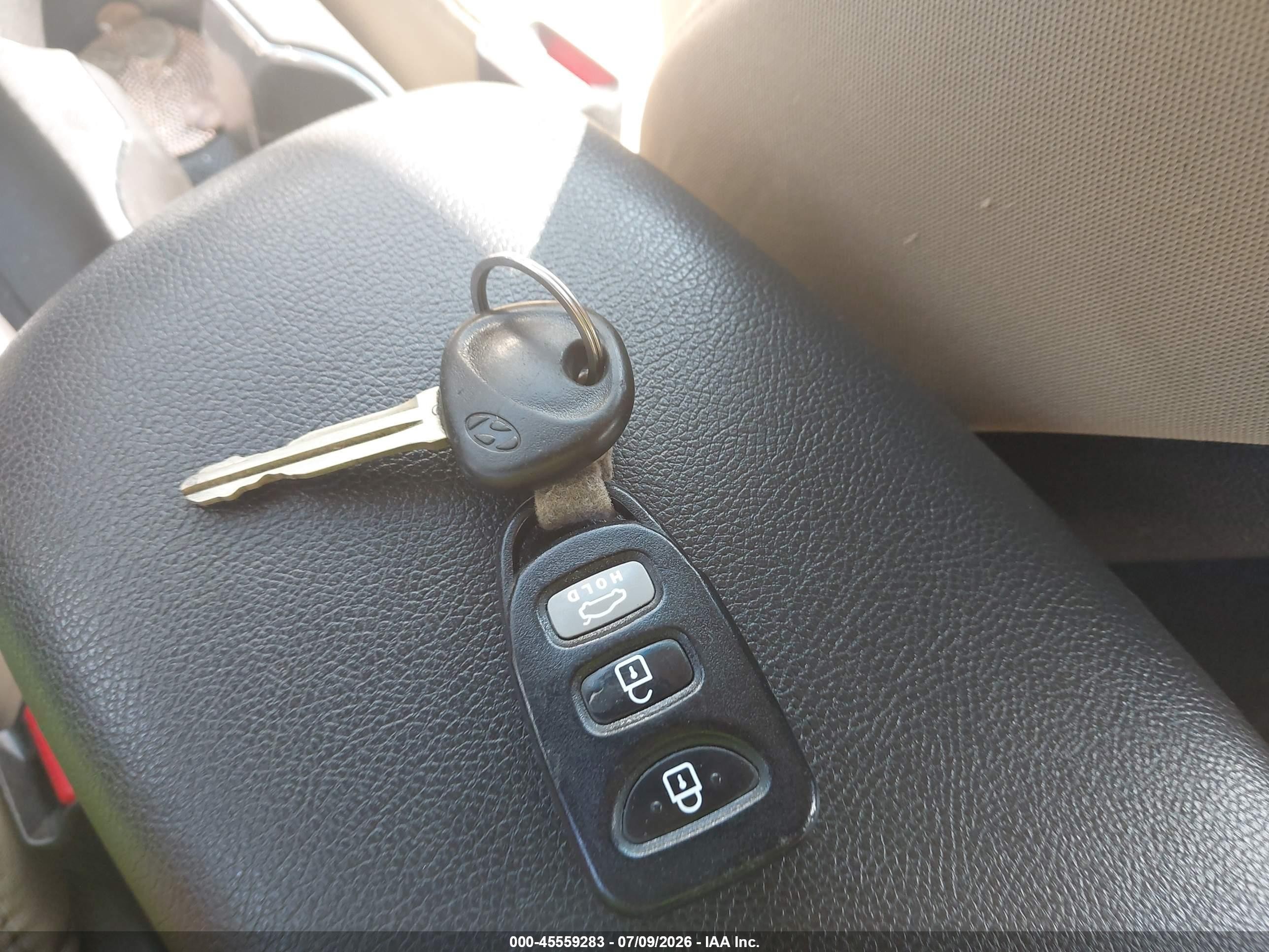 2011 Hyundai Elantra Gls Gold vin: 5NPDH4AE8BH008347
