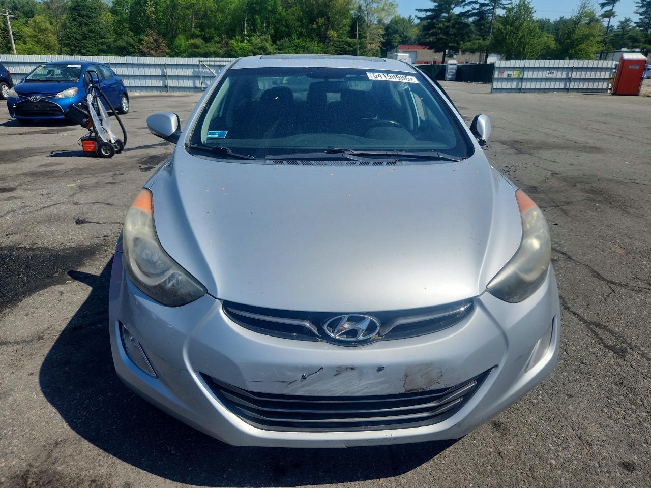 2011 Hyundai Elantra Limited Silver vin: 5NPDH4AE8BH020059