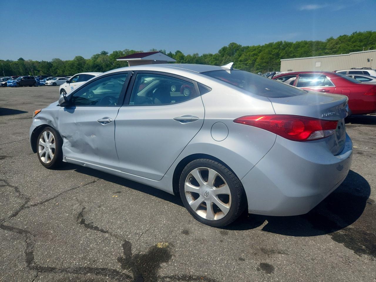 2011 Hyundai Elantra Limited Silver vin: 5NPDH4AE8BH020059