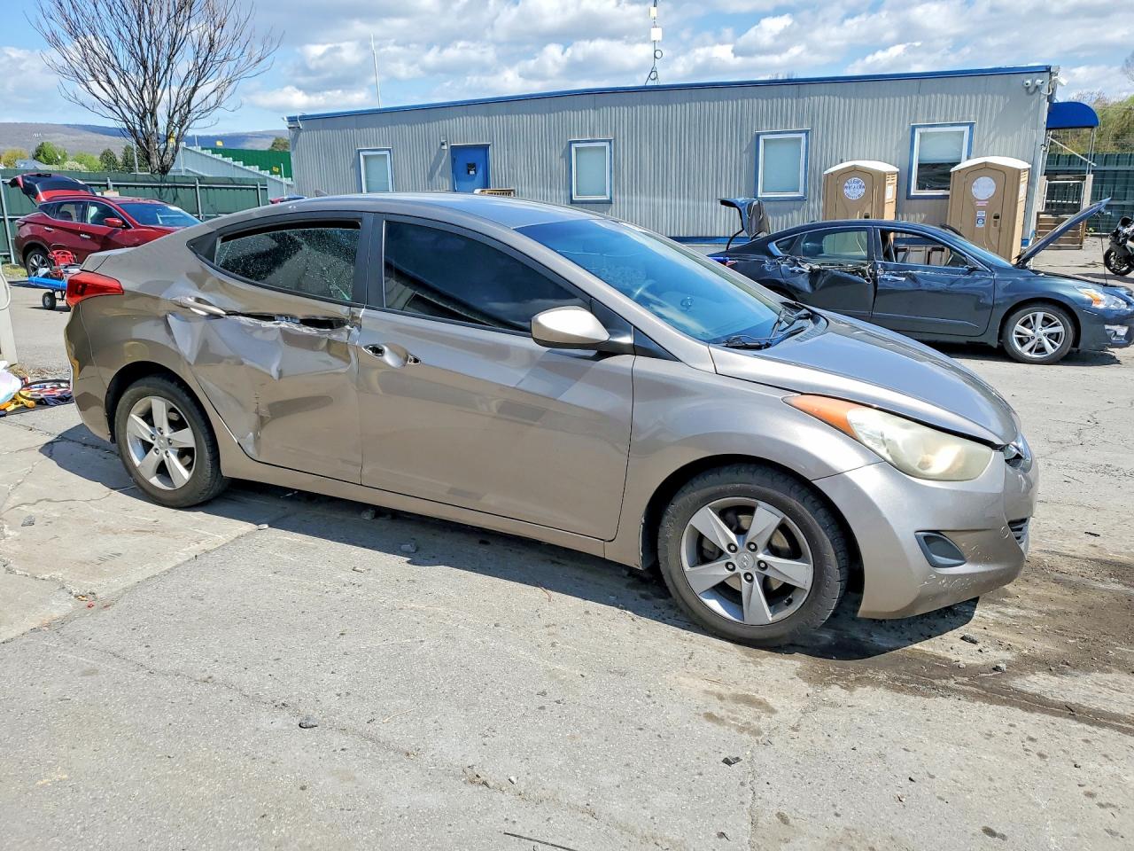 2011 Hyundai Elantra Gls Gold vin: 5NPDH4AE8BH021390