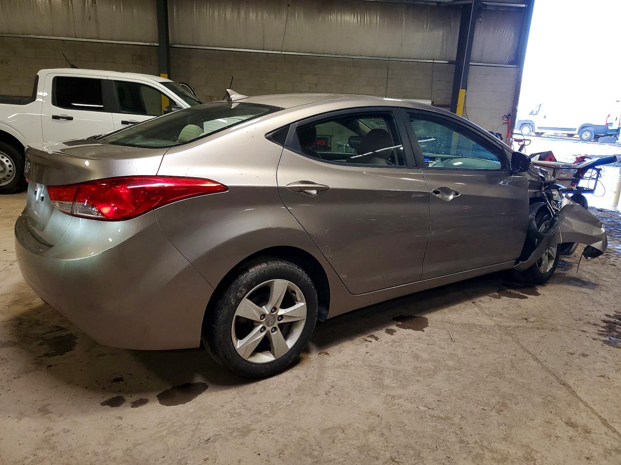 2011 Hyundai Elantra Gls Silver vin: 5NPDH4AE8BH040392