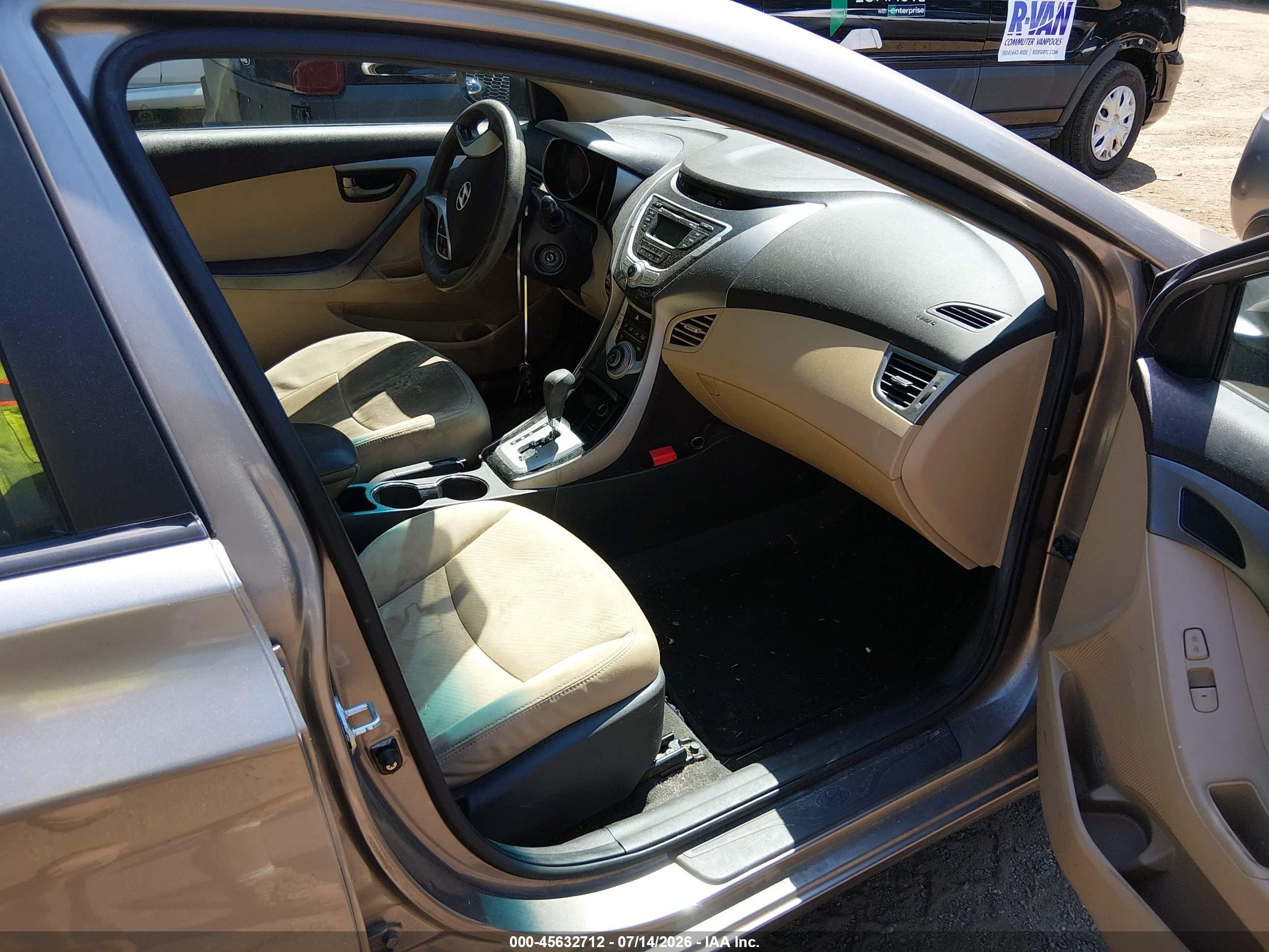 2011 Hyundai Elantra Gls Gold vin: 5NPDH4AE8BH055247