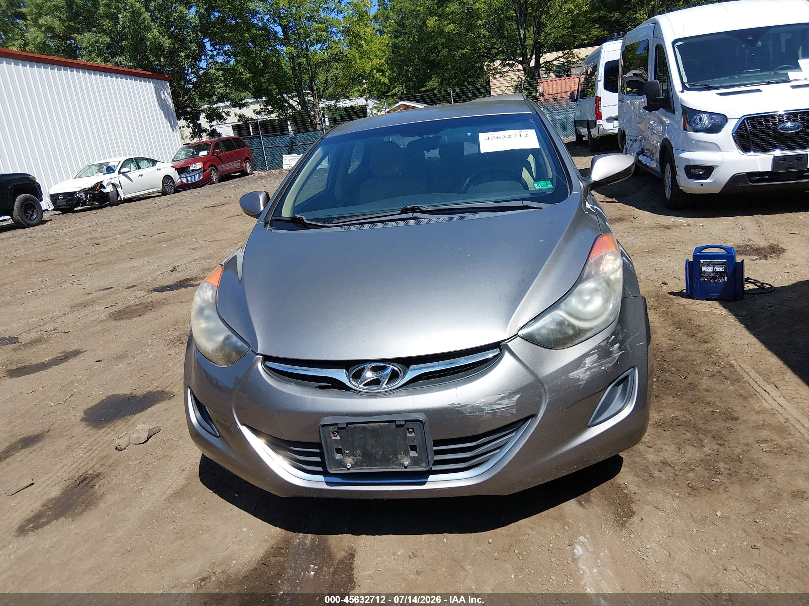 2011 Hyundai Elantra Gls Gold vin: 5NPDH4AE8BH055247