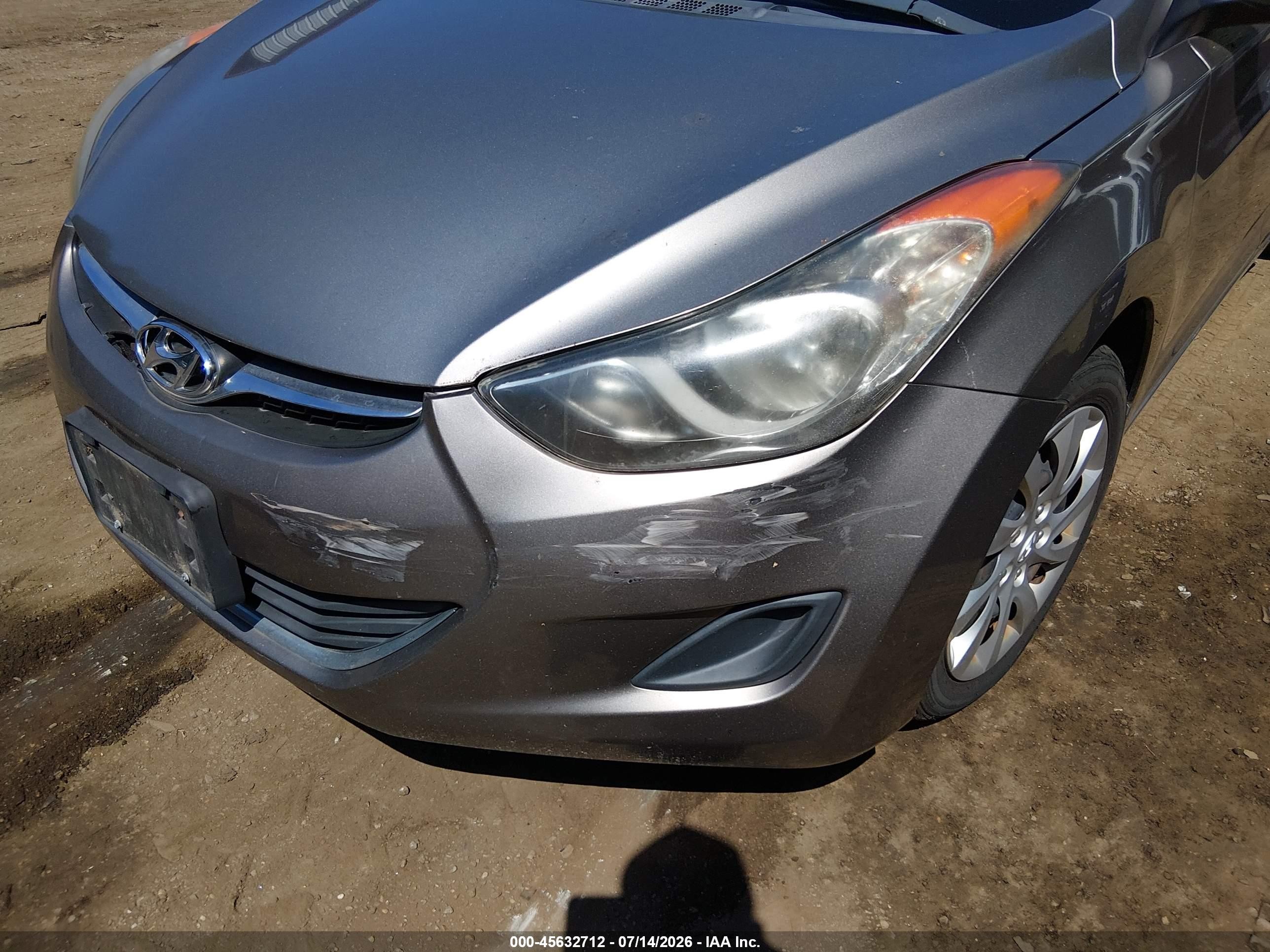 2011 Hyundai Elantra Gls Gold vin: 5NPDH4AE8BH055247