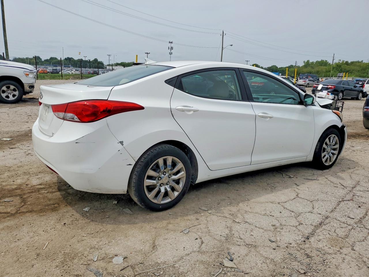 2011 Hyundai Elantra Gls Белый vin: 5NPDH4AE8BH059525