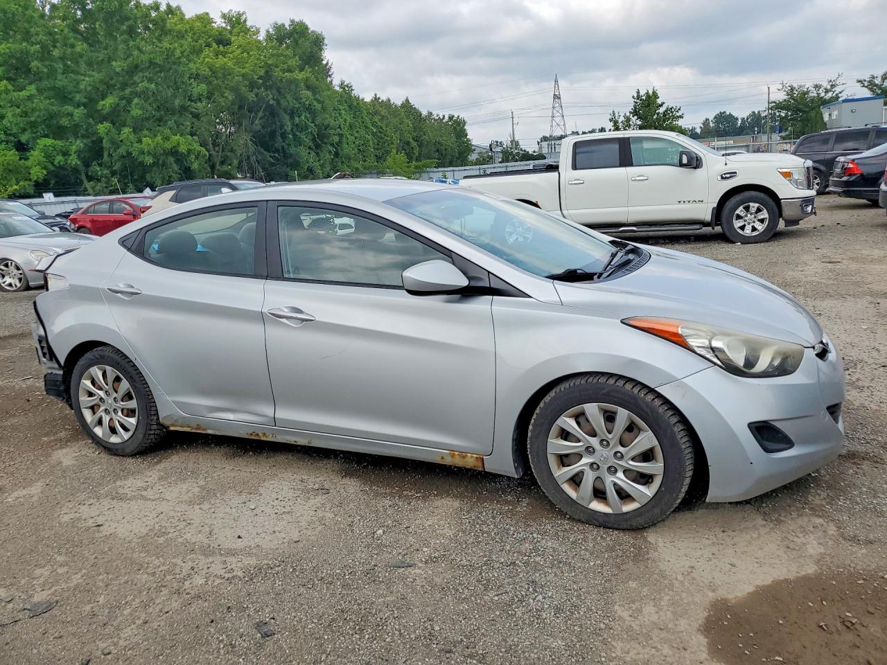 2012 Hyundai Elantra Gls Silver vin: 5NPDH4AE8CH069988