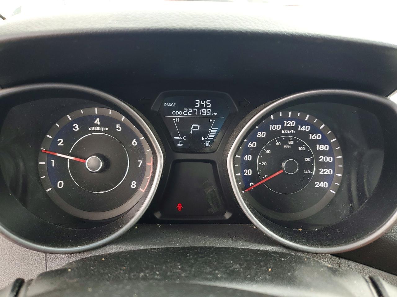 2012 Hyundai Elantra Gls Silver vin: 5NPDH4AE8CH069988
