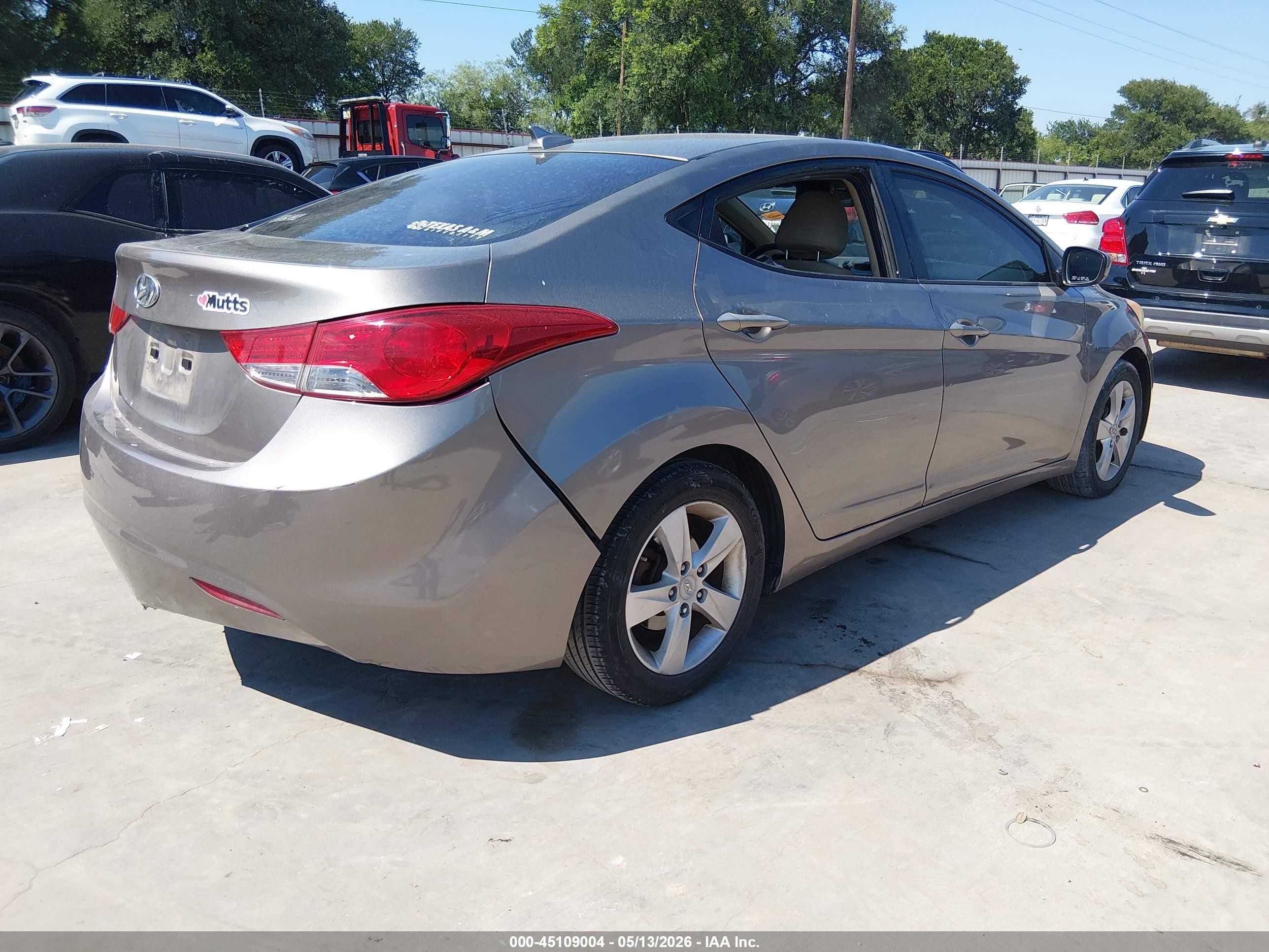 2012 Hyundai Elantra Gls Beige vin: 5NPDH4AE8CH073698