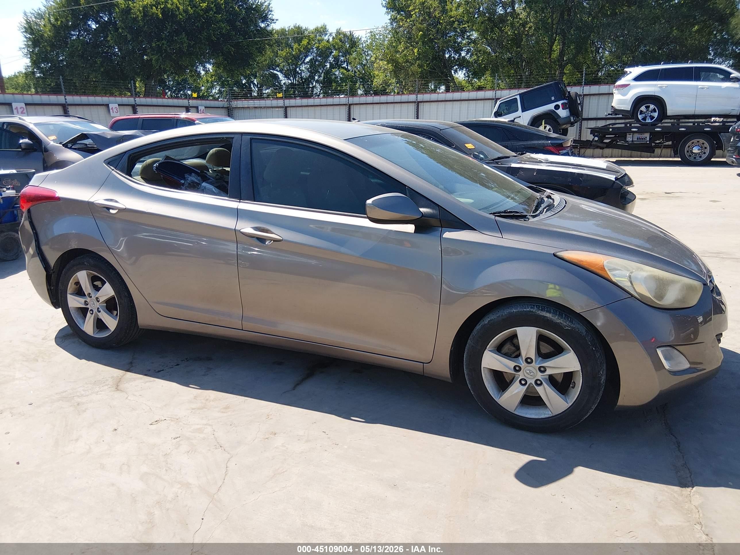 2012 Hyundai Elantra Gls Beige vin: 5NPDH4AE8CH073698