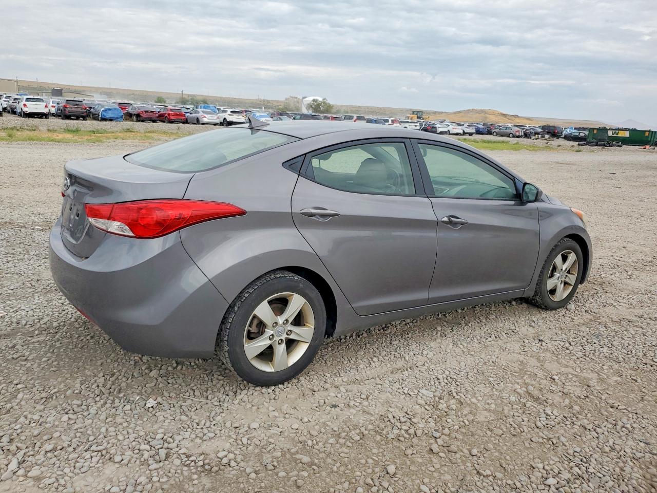 2012 Hyundai Elantra Gls Charcoal vin: 5NPDH4AE8CH102942