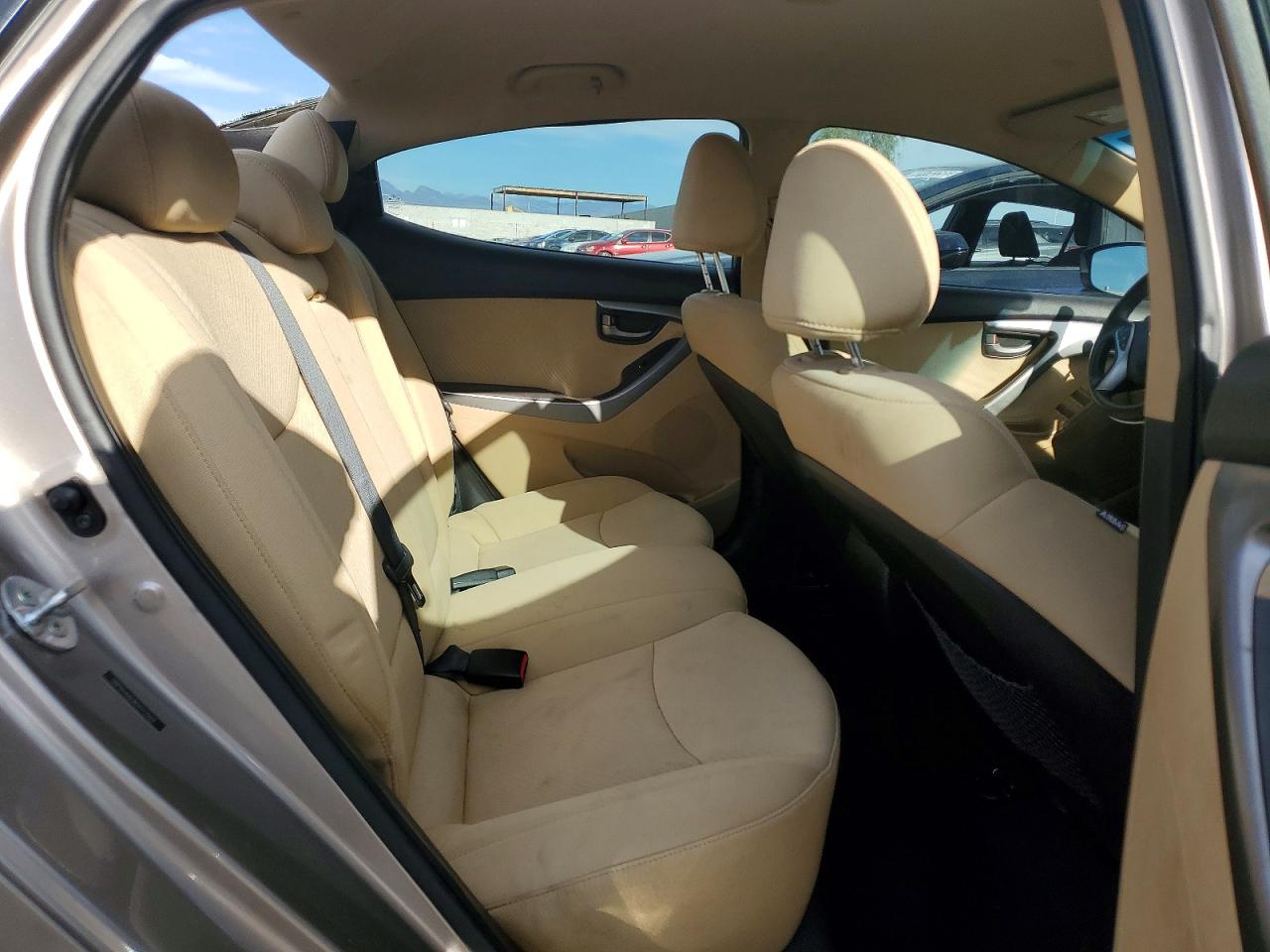 2012 Hyundai Elantra Gls Silver vin: 5NPDH4AE8CH112502