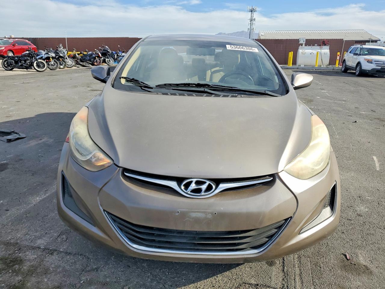 2012 Hyundai Elantra Gls Silver vin: 5NPDH4AE8CH112502