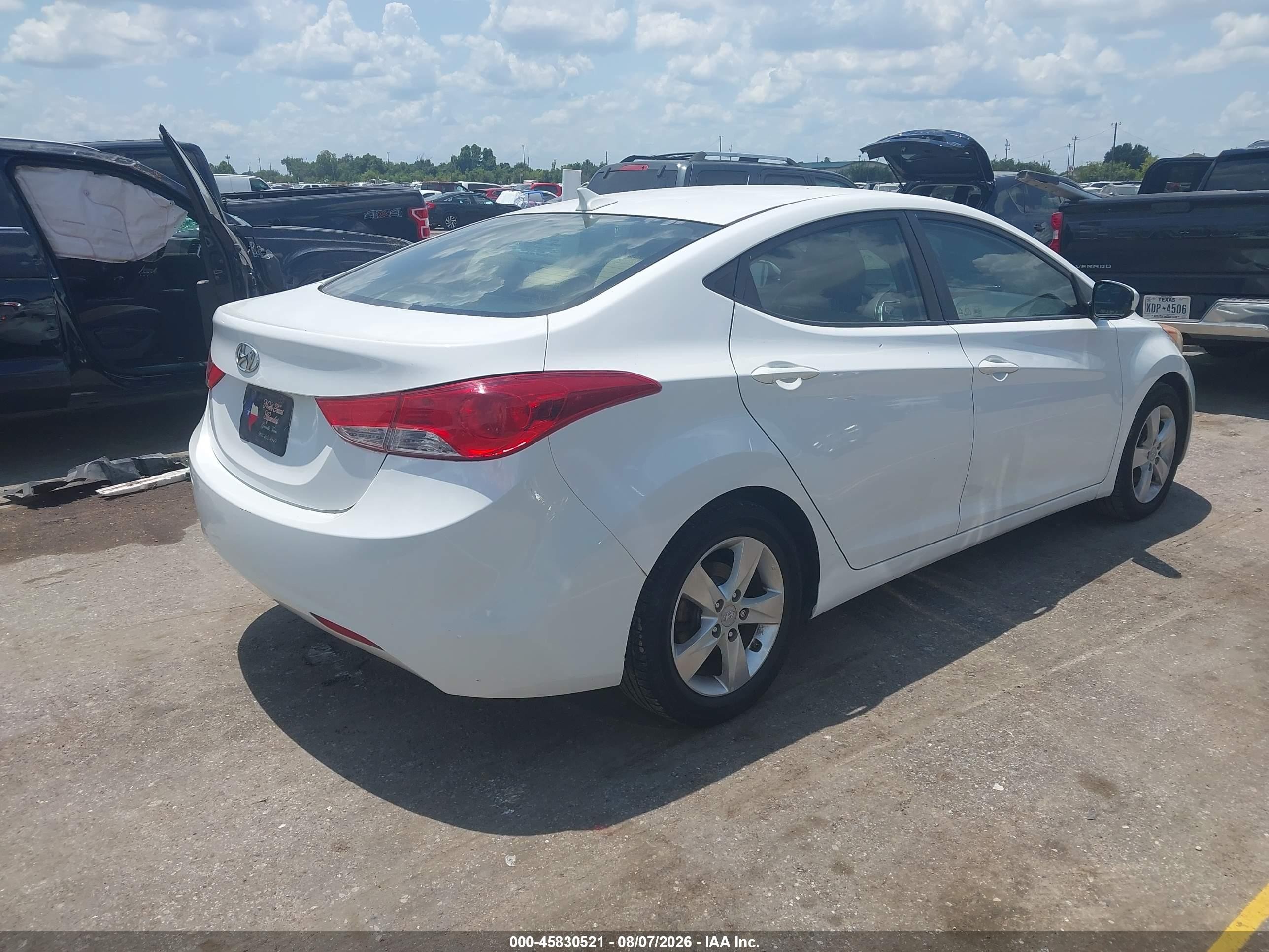 2012 Hyundai Elantra Gls Белый vin: 5NPDH4AE8CH115304