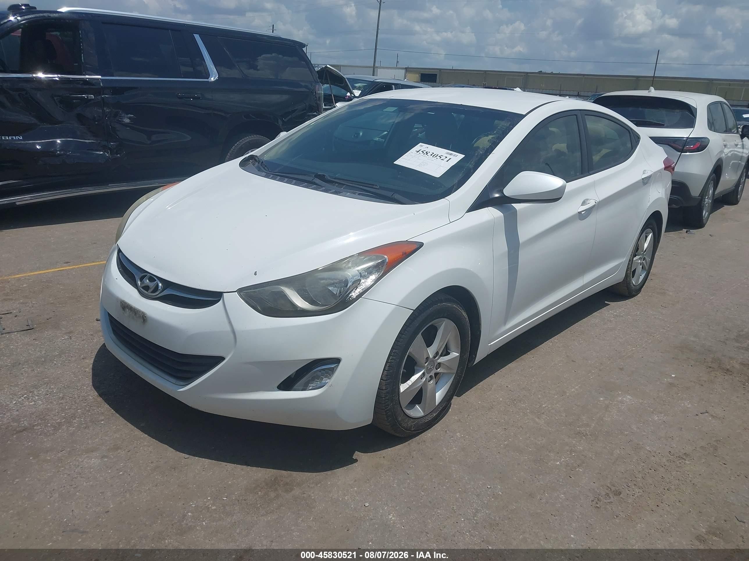 2012 Hyundai Elantra Gls Белый vin: 5NPDH4AE8CH115304