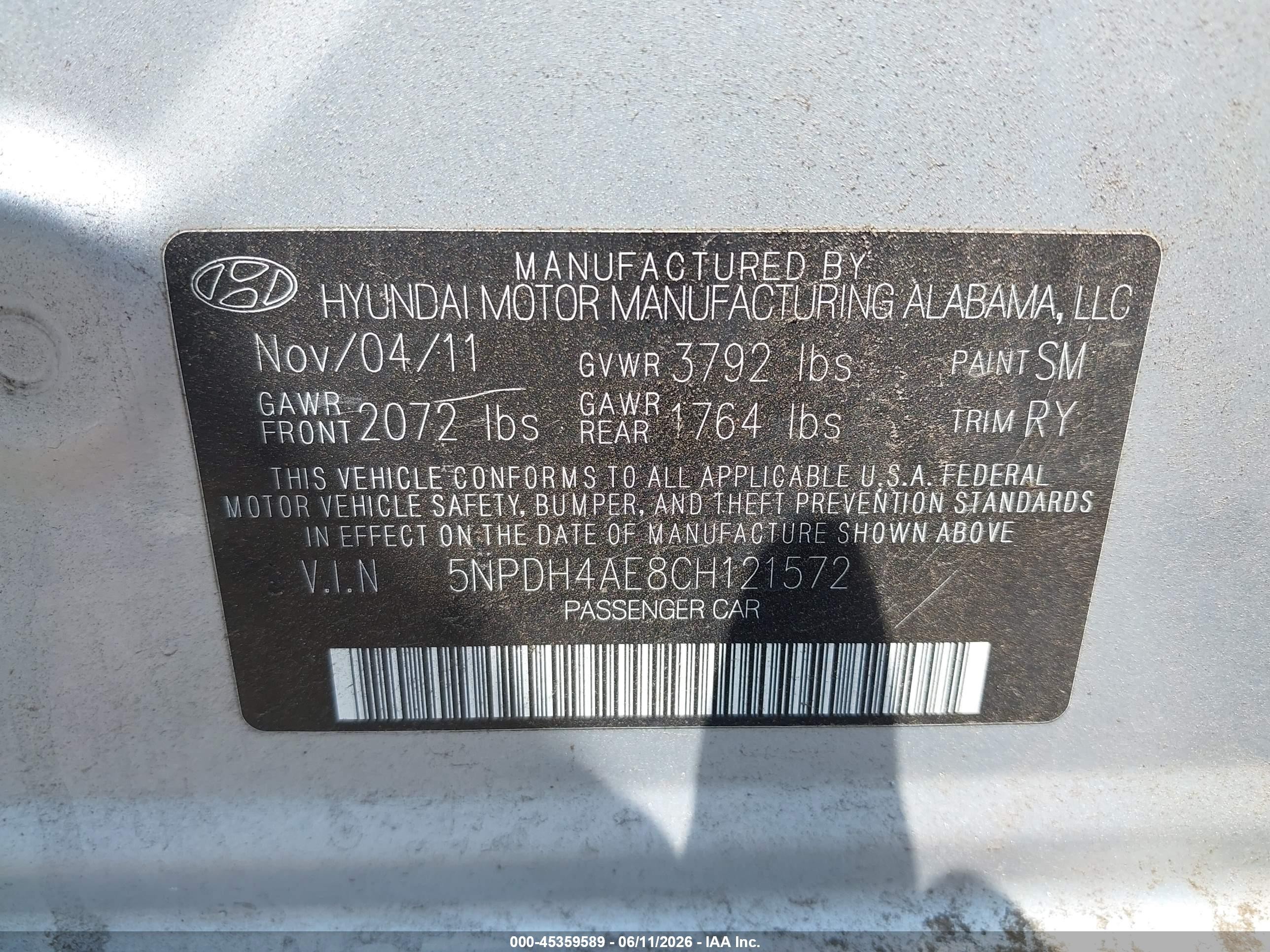 2012 Hyundai Elantra Limited Silver vin: 5NPDH4AE8CH121572