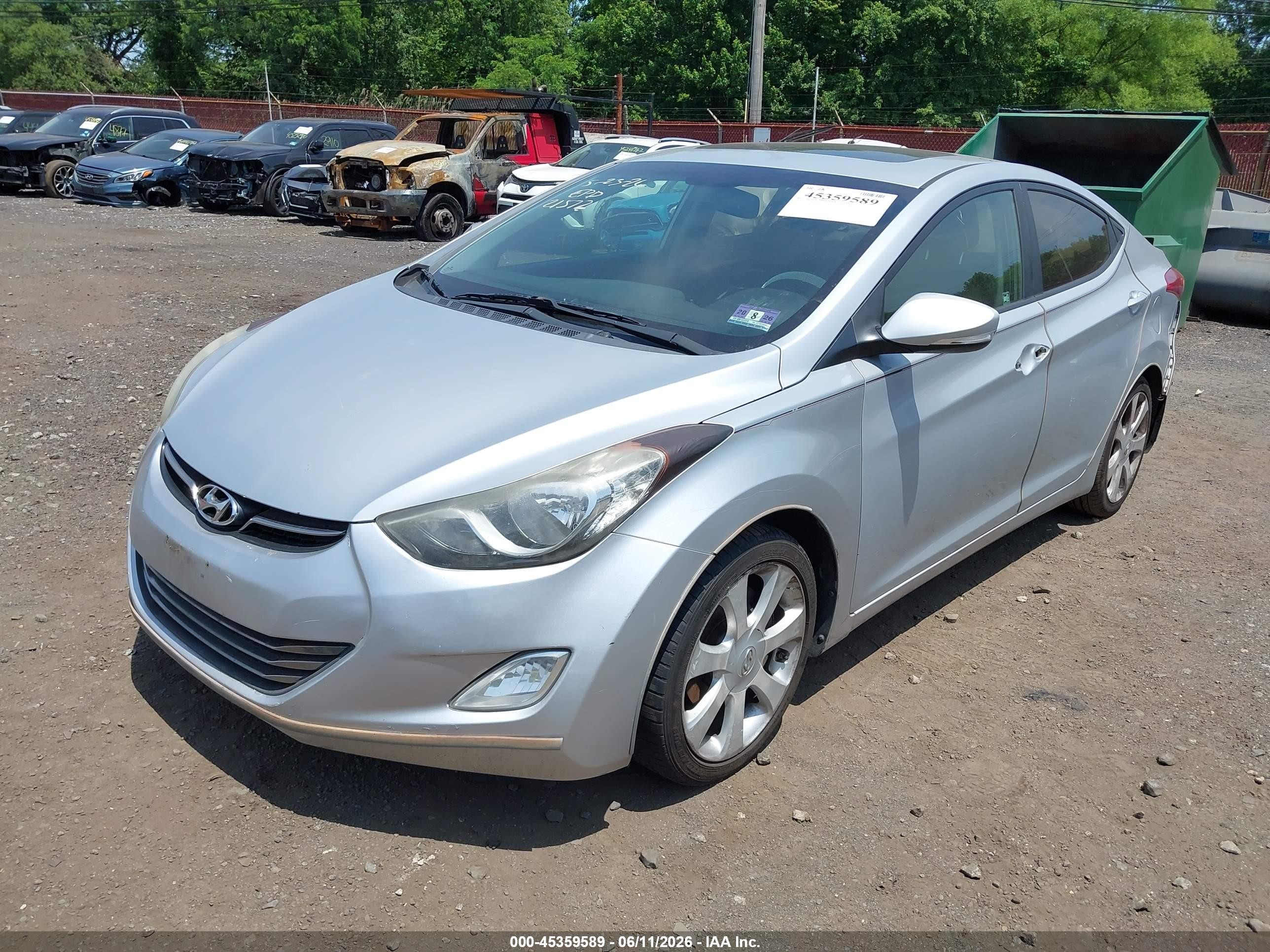 2012 Hyundai Elantra Limited Silver vin: 5NPDH4AE8CH121572