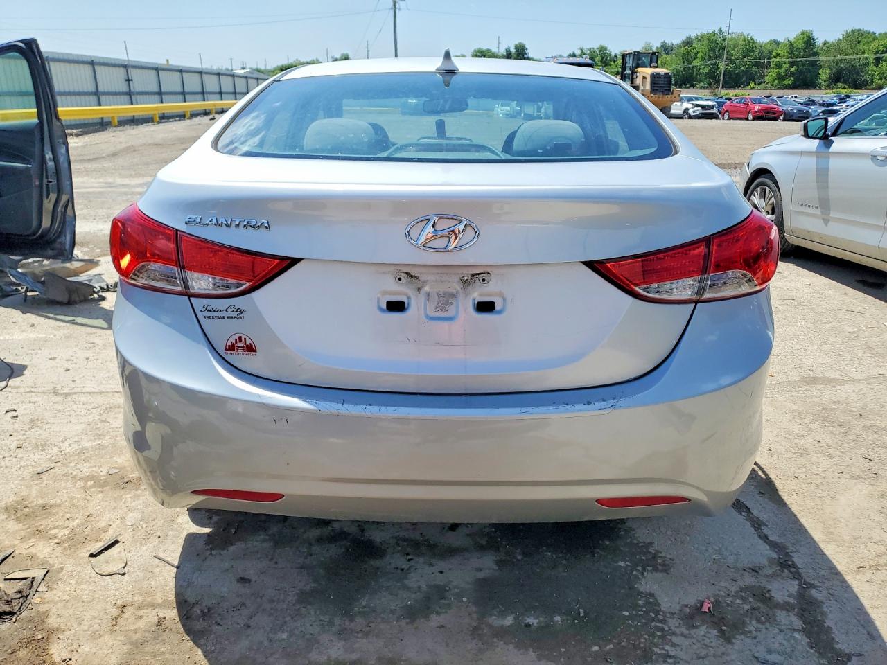2012 Hyundai Elantra Gls Silver vin: 5NPDH4AE8CH126948