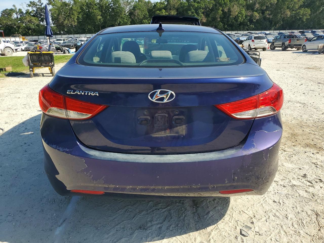 2012 Hyundai Elantra Gls Blue vin: 5NPDH4AE8CH128733