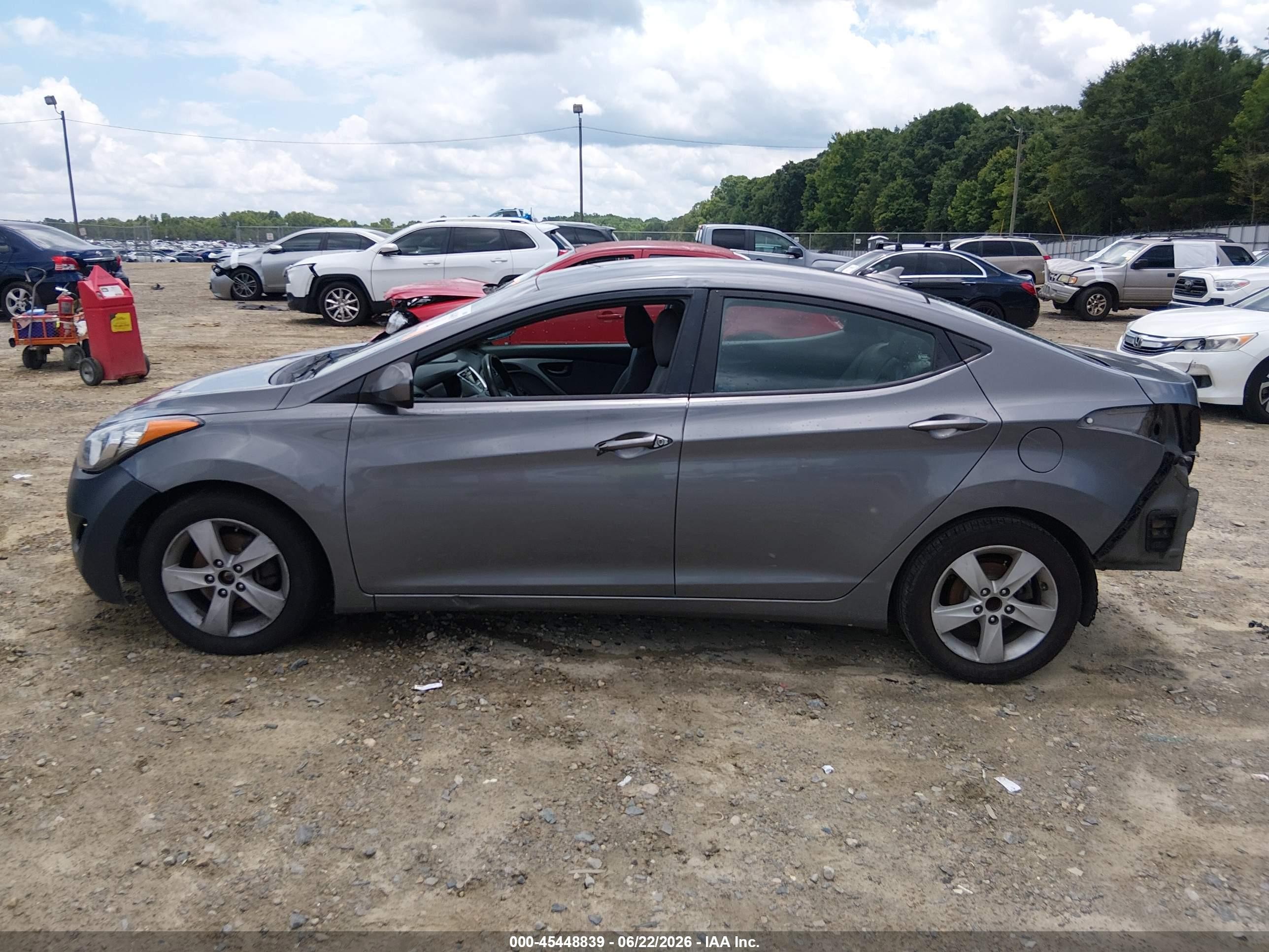 2012 Hyundai Elantra Gls Gray vin: 5NPDH4AE8CH129381