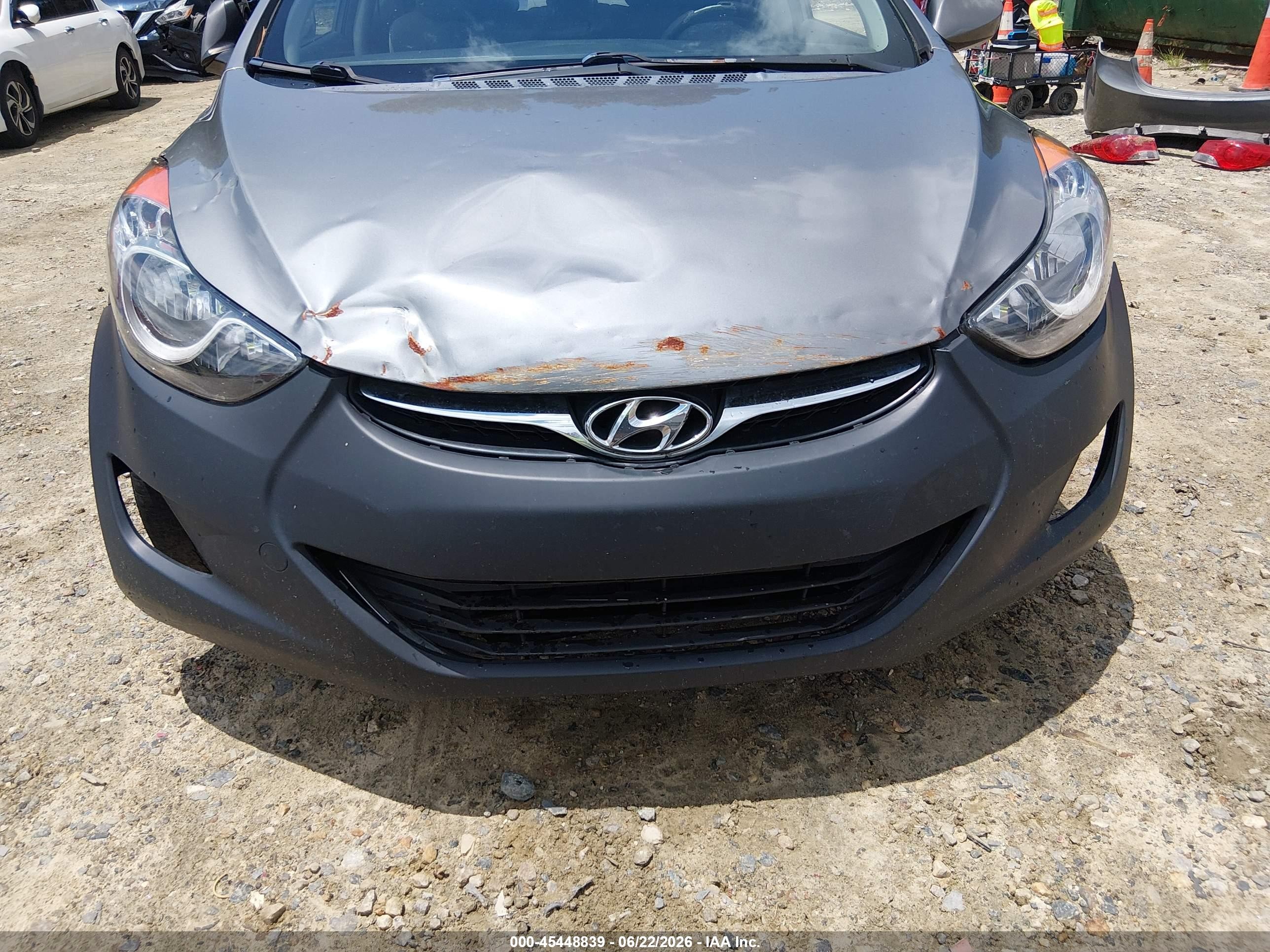 2012 Hyundai Elantra Gls Gray vin: 5NPDH4AE8CH129381