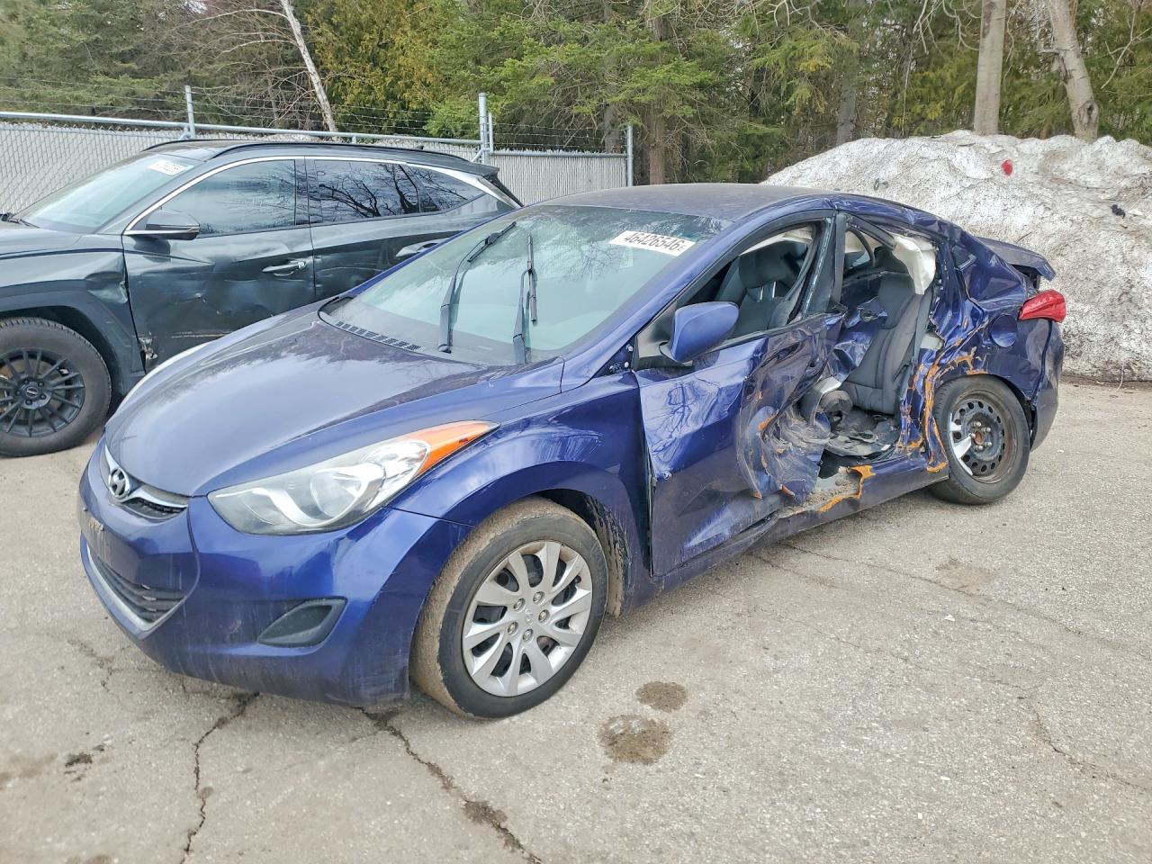 2012 Hyundai Elantra Gls Blue vin: 5NPDH4AE8CH132944