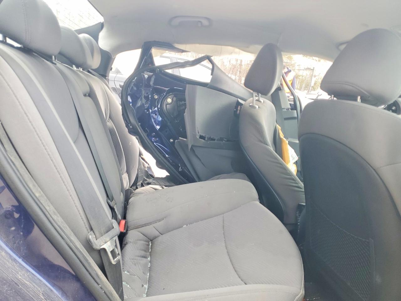 2012 Hyundai Elantra Gls Blue vin: 5NPDH4AE8CH132944