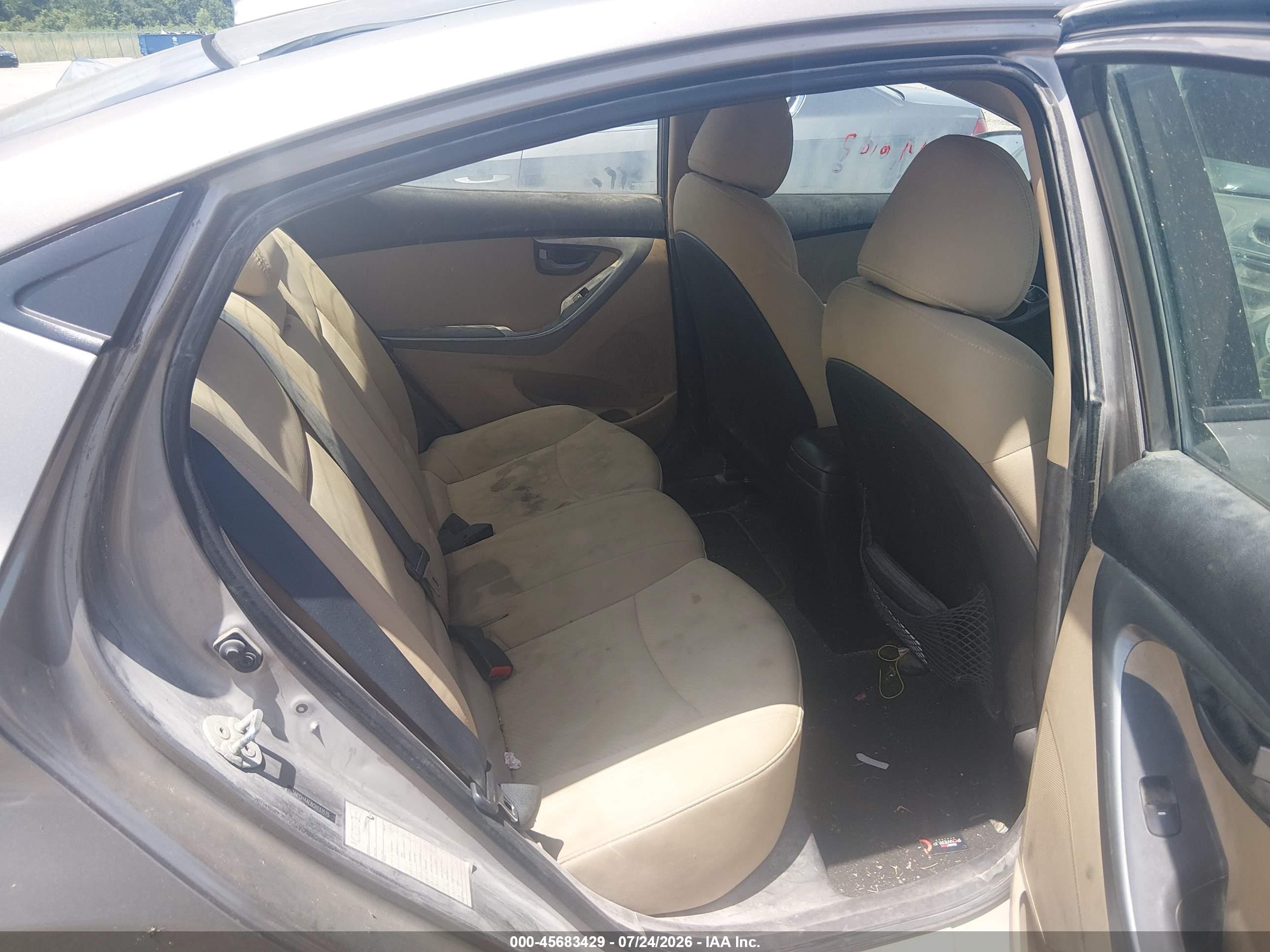 2012 Hyundai Elantra Gls Tan vin: 5NPDH4AE8CH133575