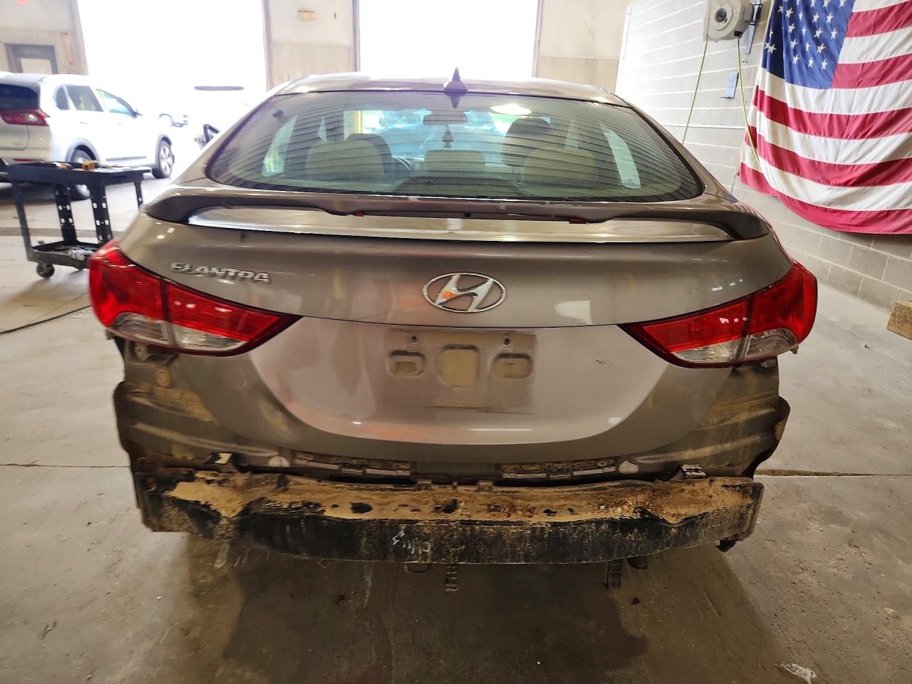 2012 Hyundai Elantra Gls Gold vin: 5NPDH4AE8CH142986