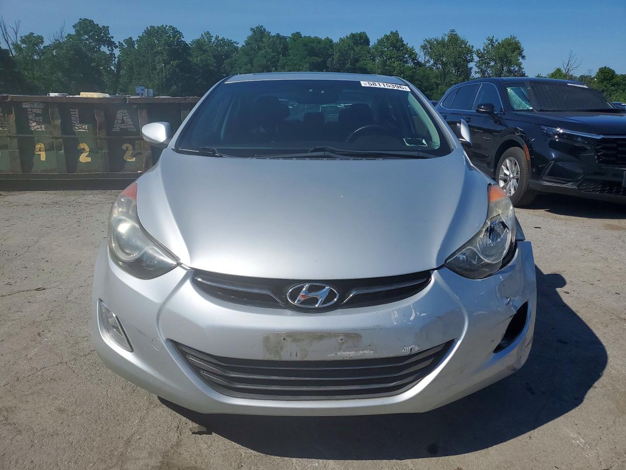 2012 Hyundai Elantra Limited Silver vin: 5NPDH4AE8CH147802