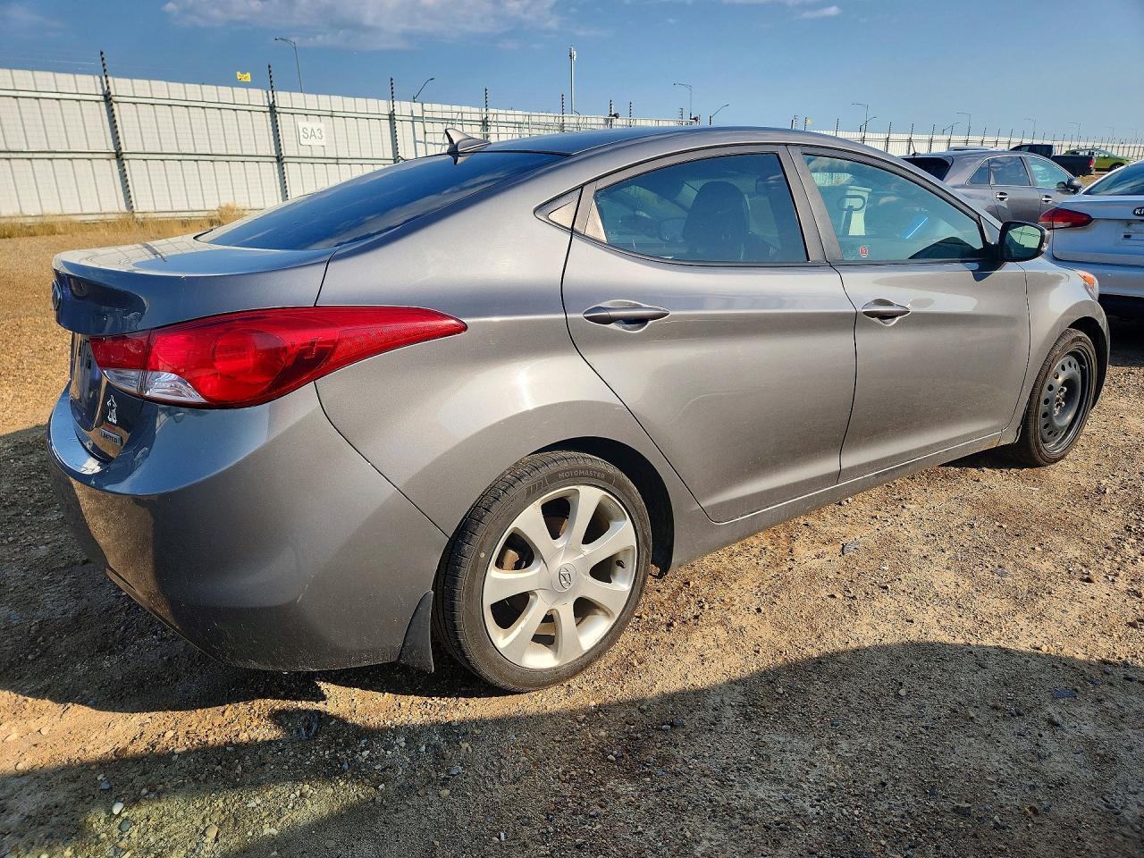 2013 Hyundai Elantra Gls Gray vin: 5NPDH4AE8DH156839