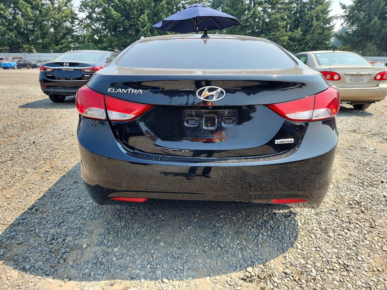 2013 Hyundai Elantra Limited Black vin: 5NPDH4AE8DH161832