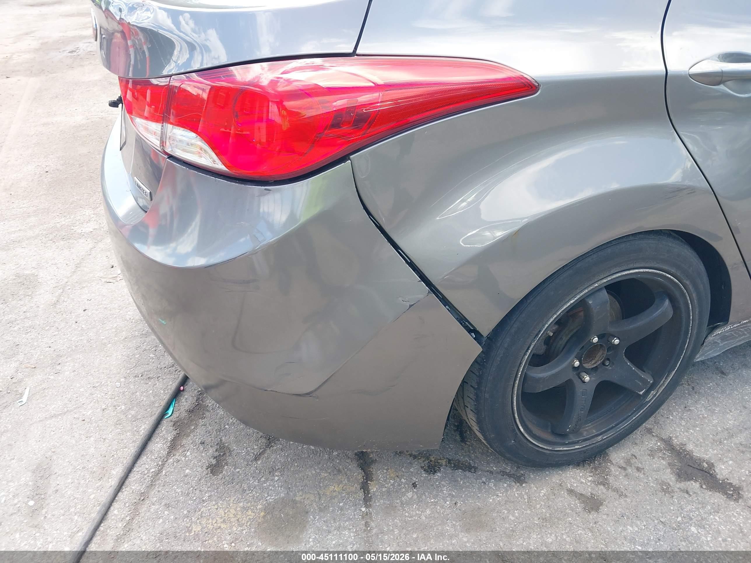 2013 Hyundai Elantra Limited Серый vin: 5NPDH4AE8DH172779