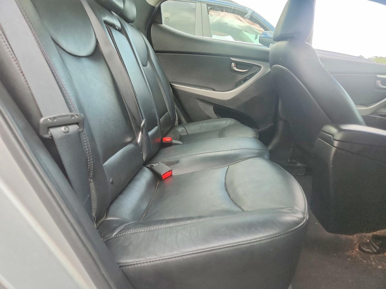 2013 Hyundai Elantra Limited Silver vin: 5NPDH4AE8DH208826