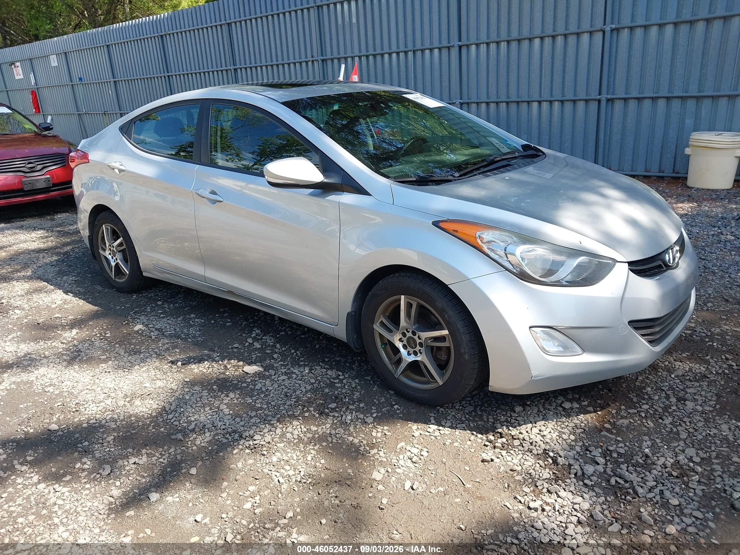 2013 Hyundai Elantra Limited Silver vin: 5NPDH4AE8DH211287