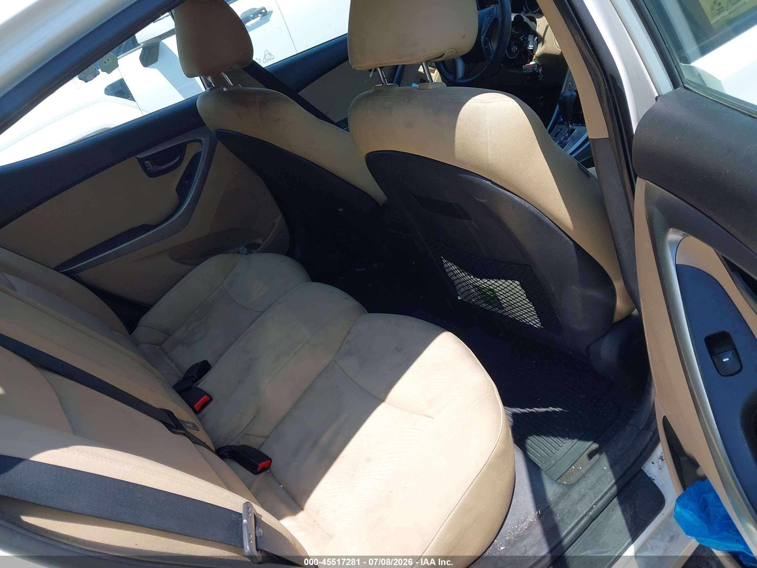 2013 Hyundai Elantra Gls White vin: 5NPDH4AE8DH211838