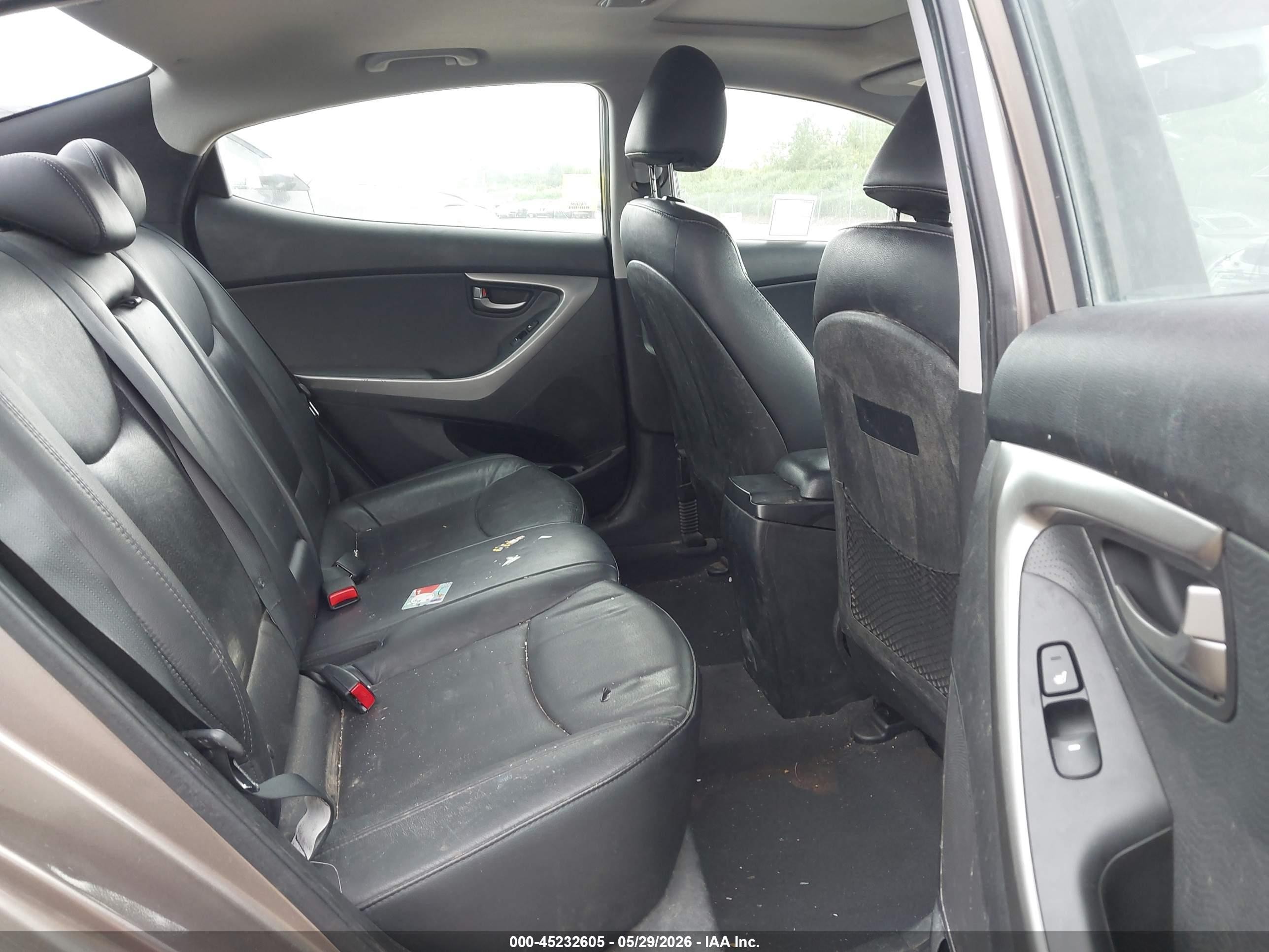2013 Hyundai Elantra Limited Champagne vin: 5NPDH4AE8DH213850