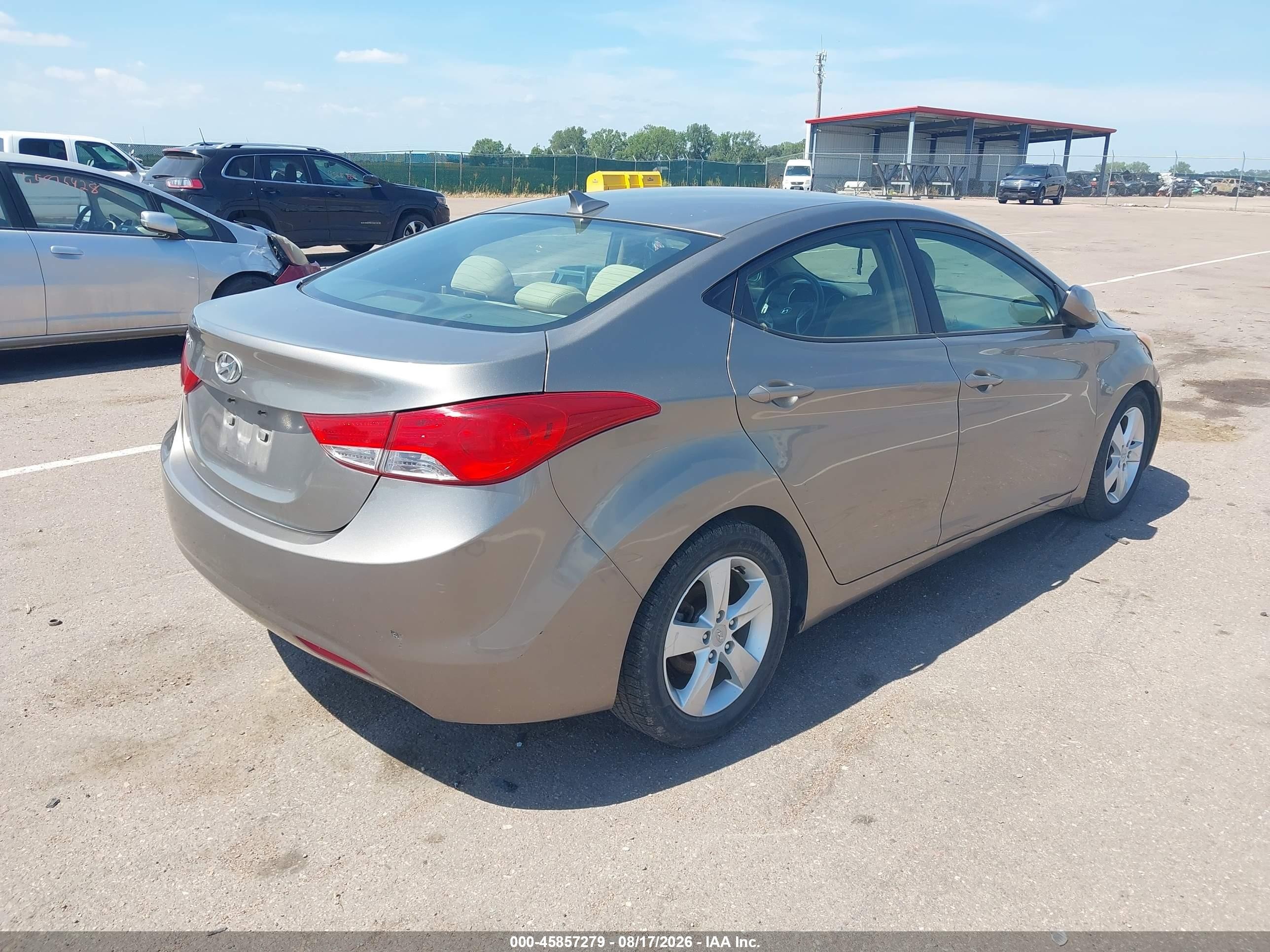 2013 Hyundai Elantra Gls Gold vin: 5NPDH4AE8DH227814