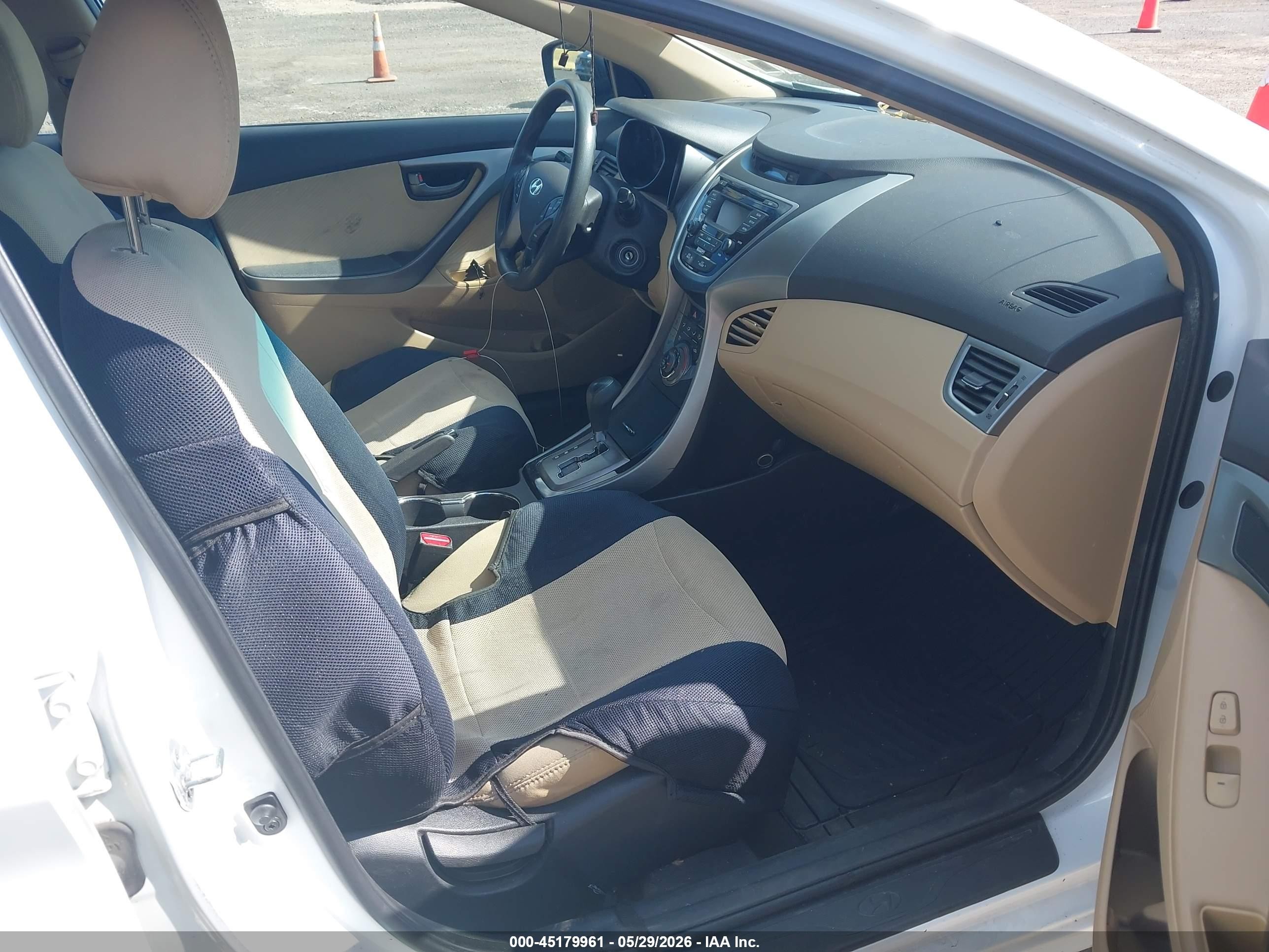 2013 Hyundai Elantra Gls White vin: 5NPDH4AE8DH232480