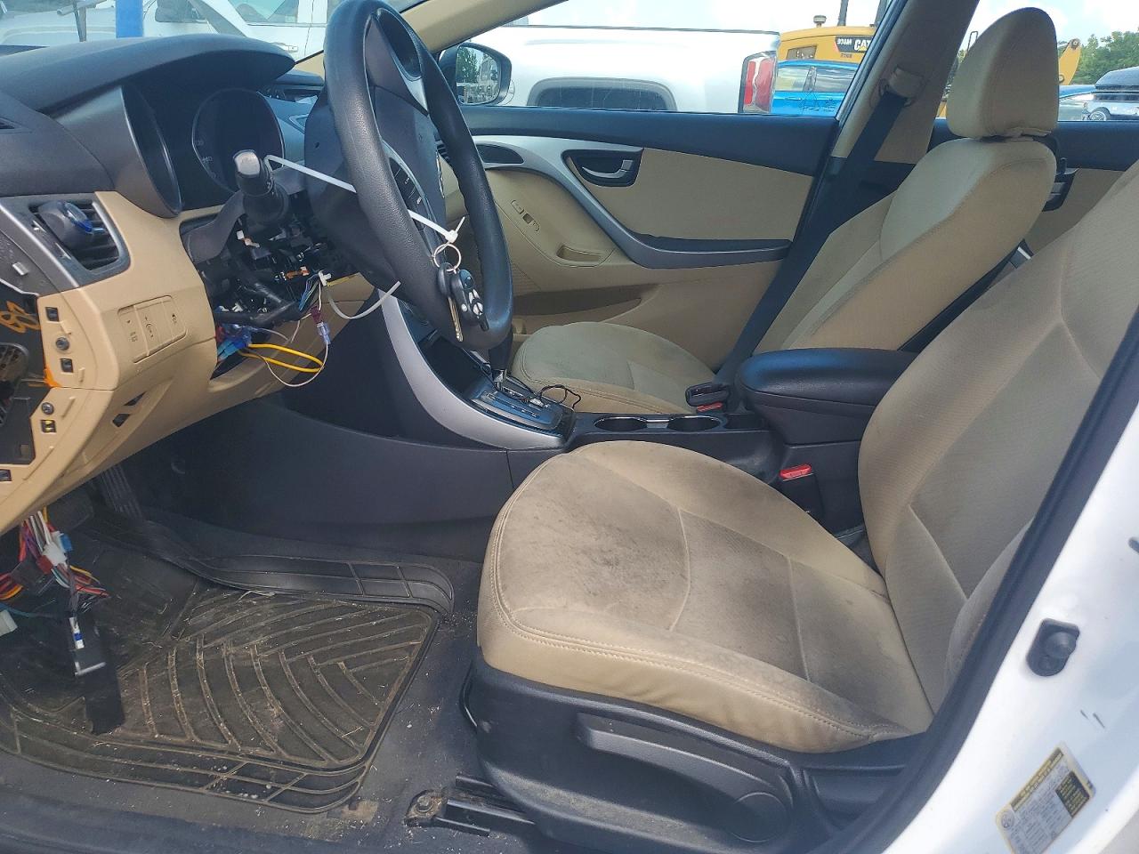 2013 Hyundai Elantra Gls White vin: 5NPDH4AE8DH233760