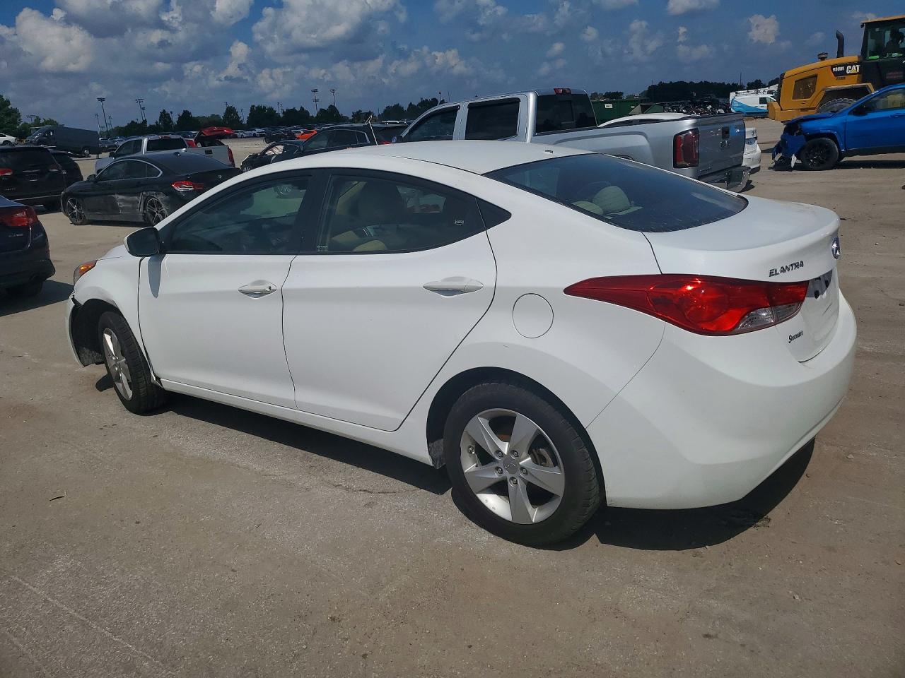 2013 Hyundai Elantra Gls White vin: 5NPDH4AE8DH233760