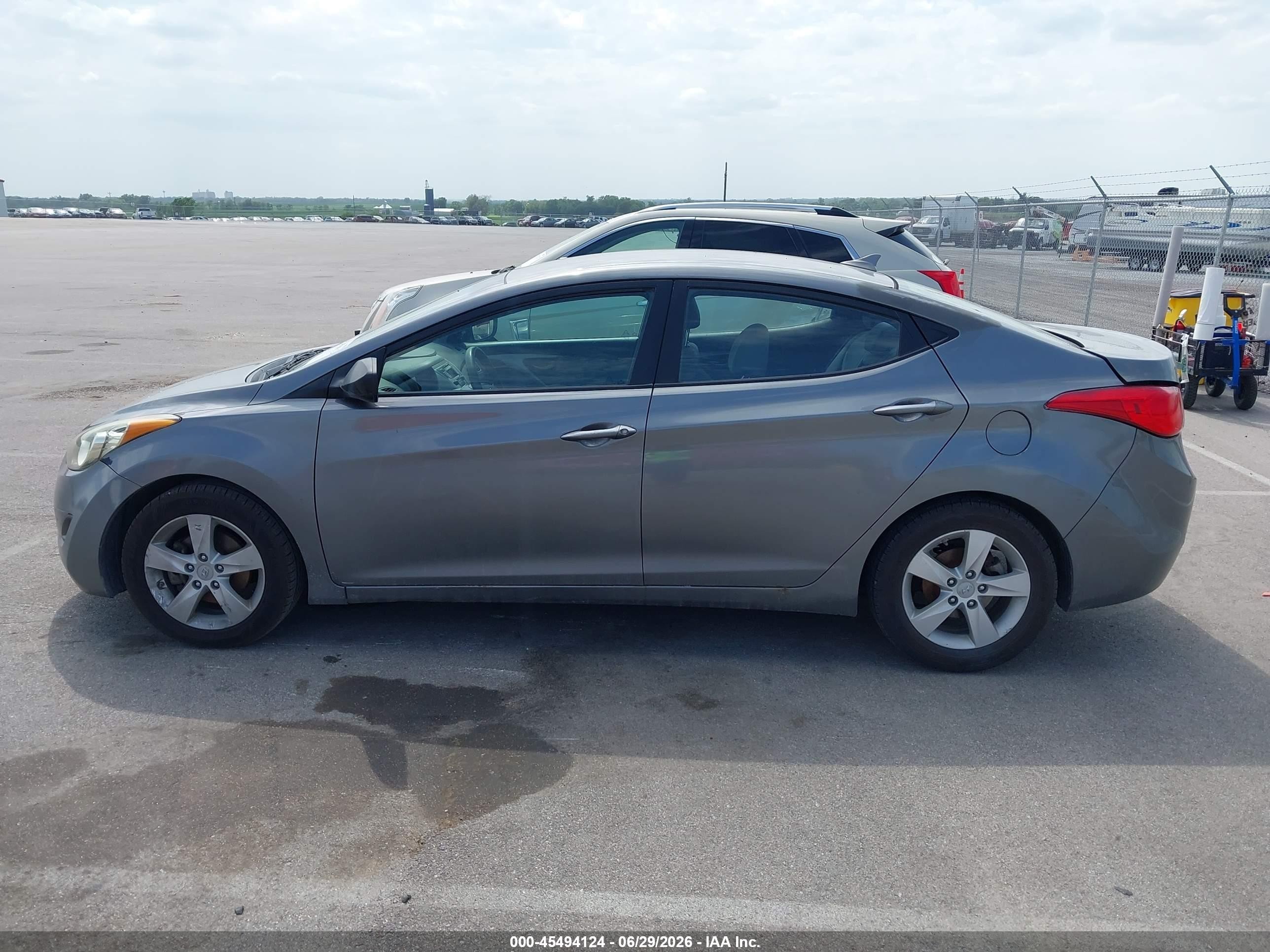 2013 Hyundai Elantra Gls Gray vin: 5NPDH4AE8DH258724