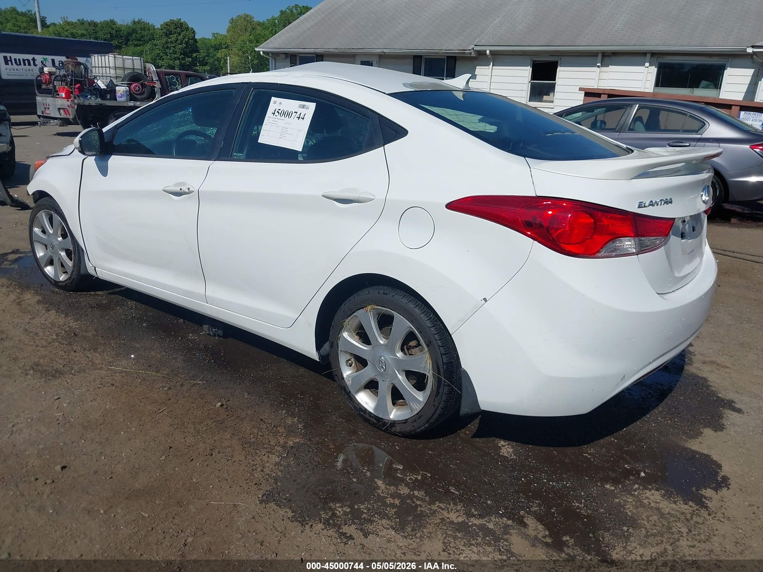 2013 Hyundai Elantra Limited White vin: 5NPDH4AE8DH272610