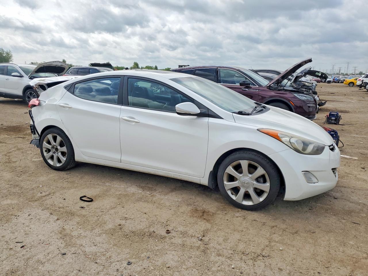 2013 Hyundai Elantra Limited White vin: 5NPDH4AE8DH273580